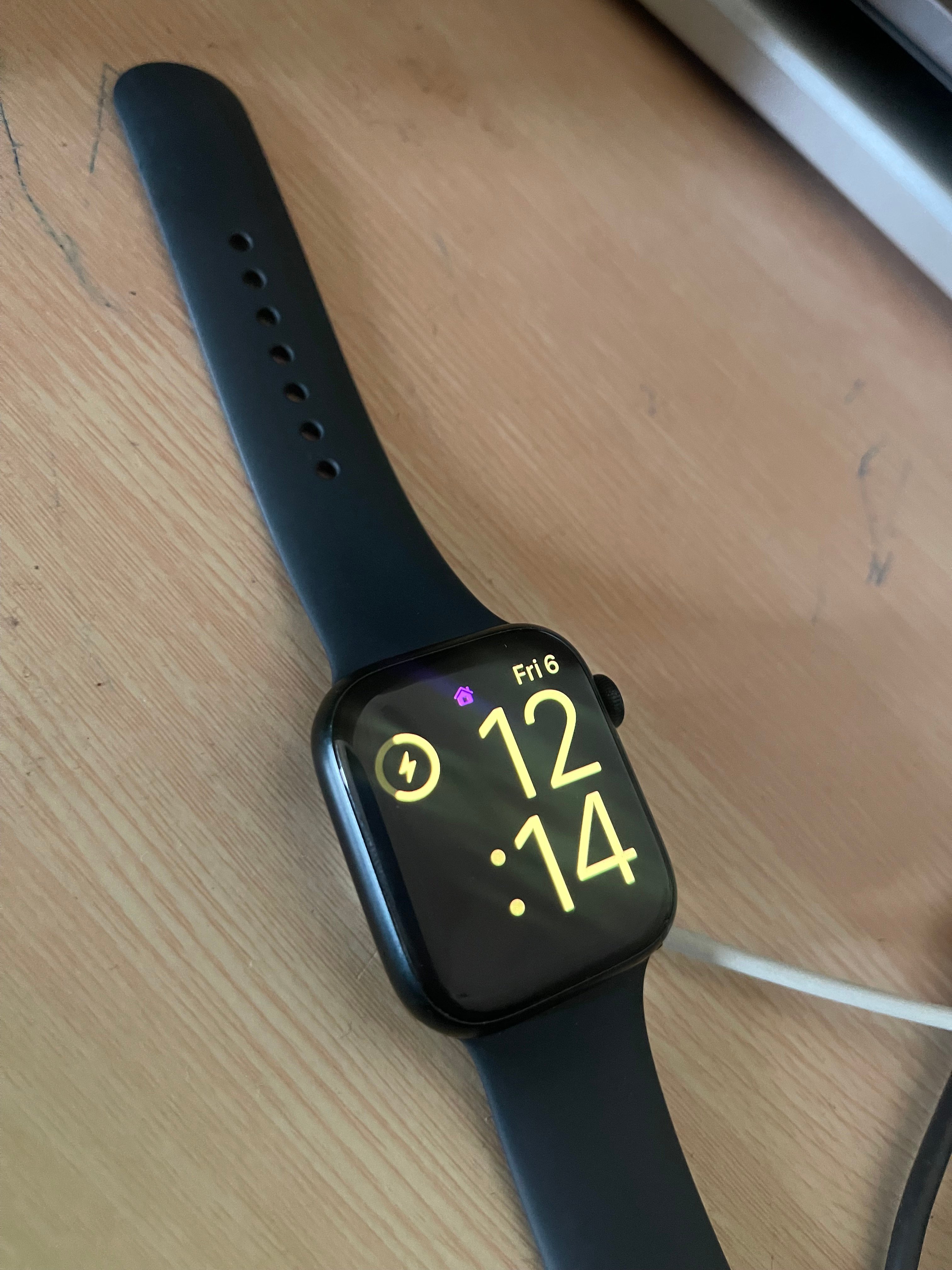 Apple Watch Series 7 45mm Cellular – Box Available – Good Condition - Image 1