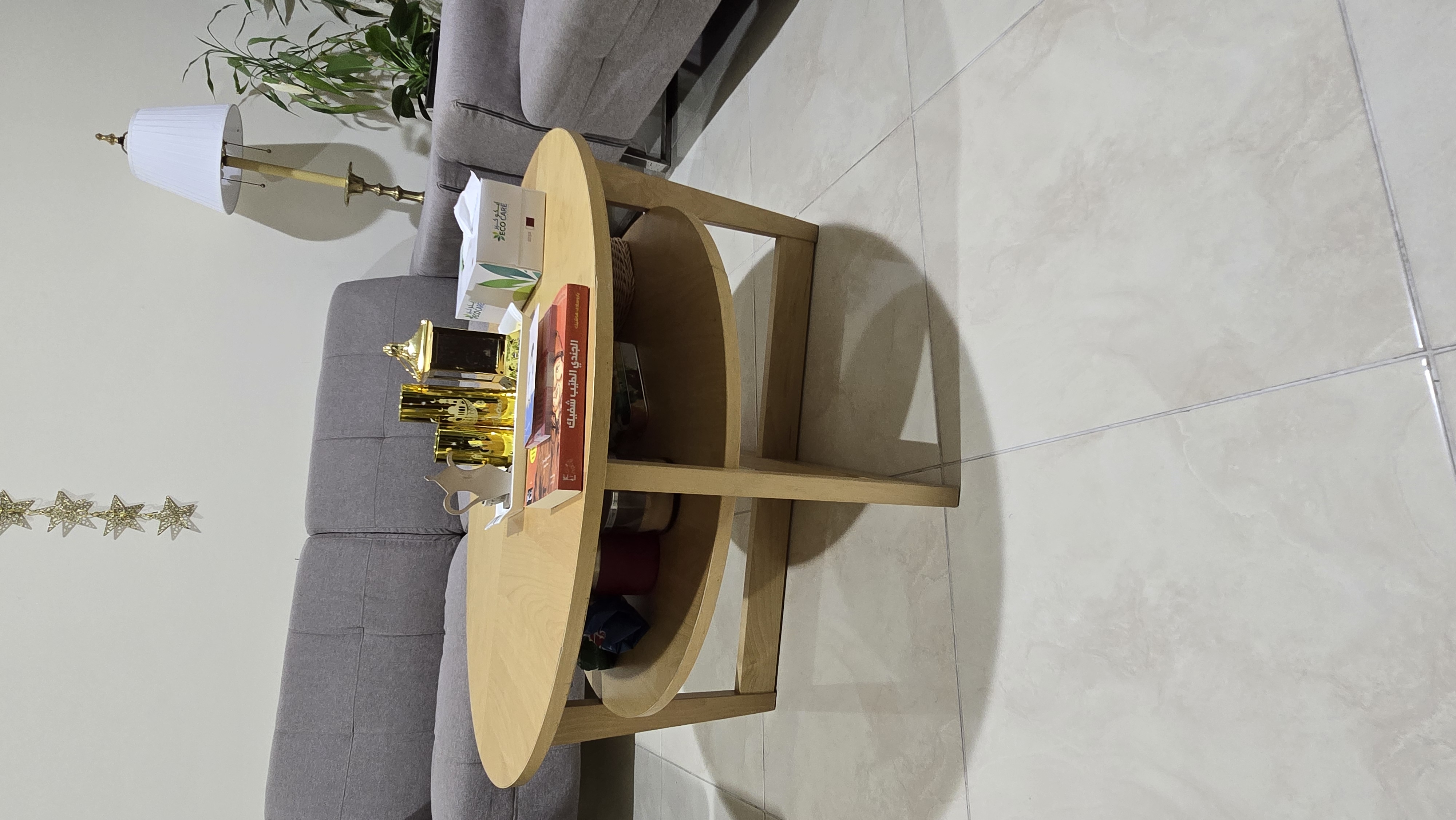 Sofas and Table - Image 8