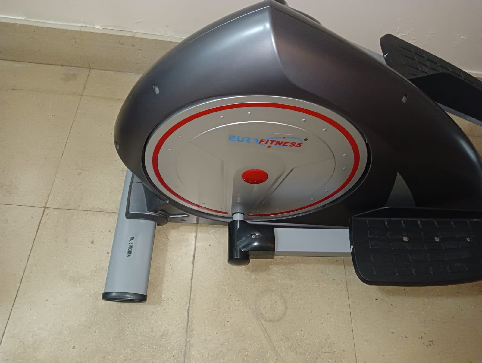 Elliptical Training Machine - Image 4