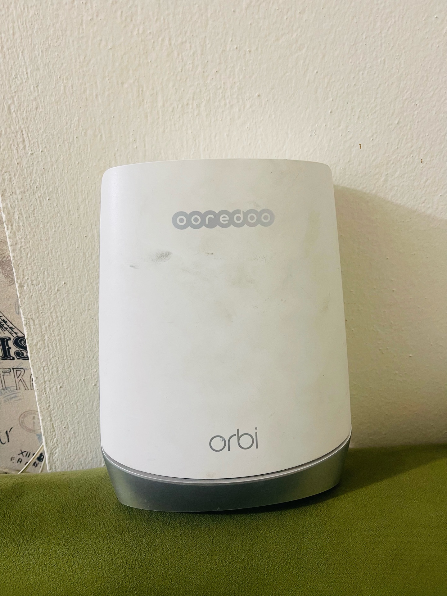 Orbi RBR750 - Image 1