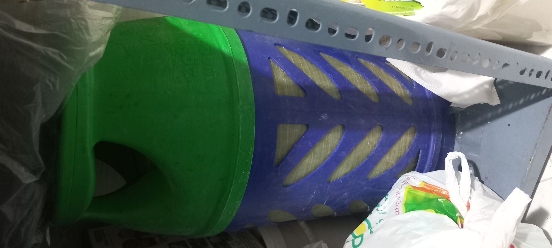 Gas cylinder - Image 1
