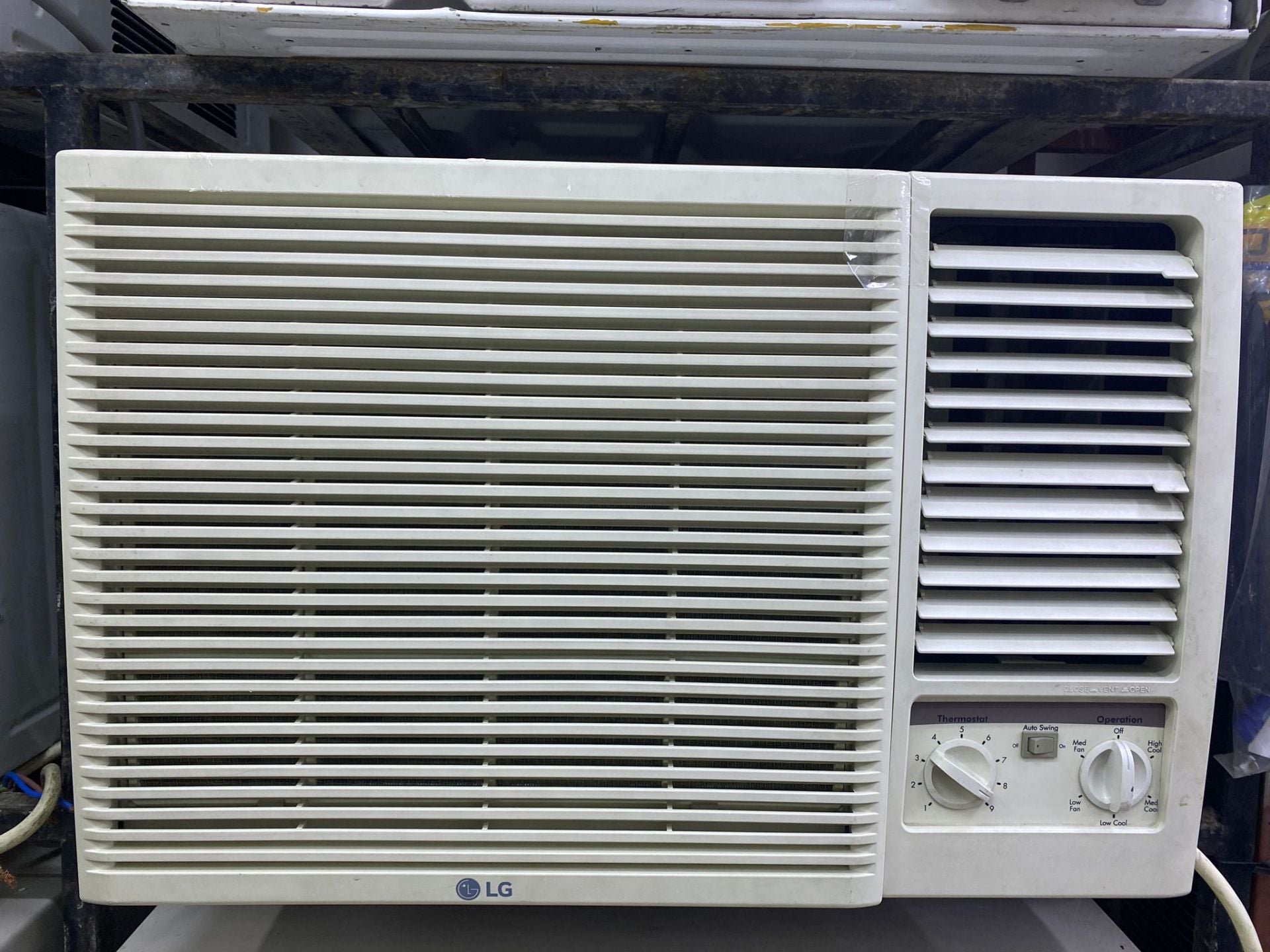 Window Ac For sale - Image 1