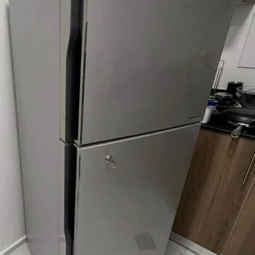 Hitachi Double Door Refrigerator RH330PUK4KSLS 330 Ltr - Image 7