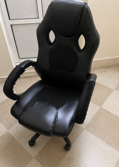 Gaming /Office chair - Good Condition - Image 3