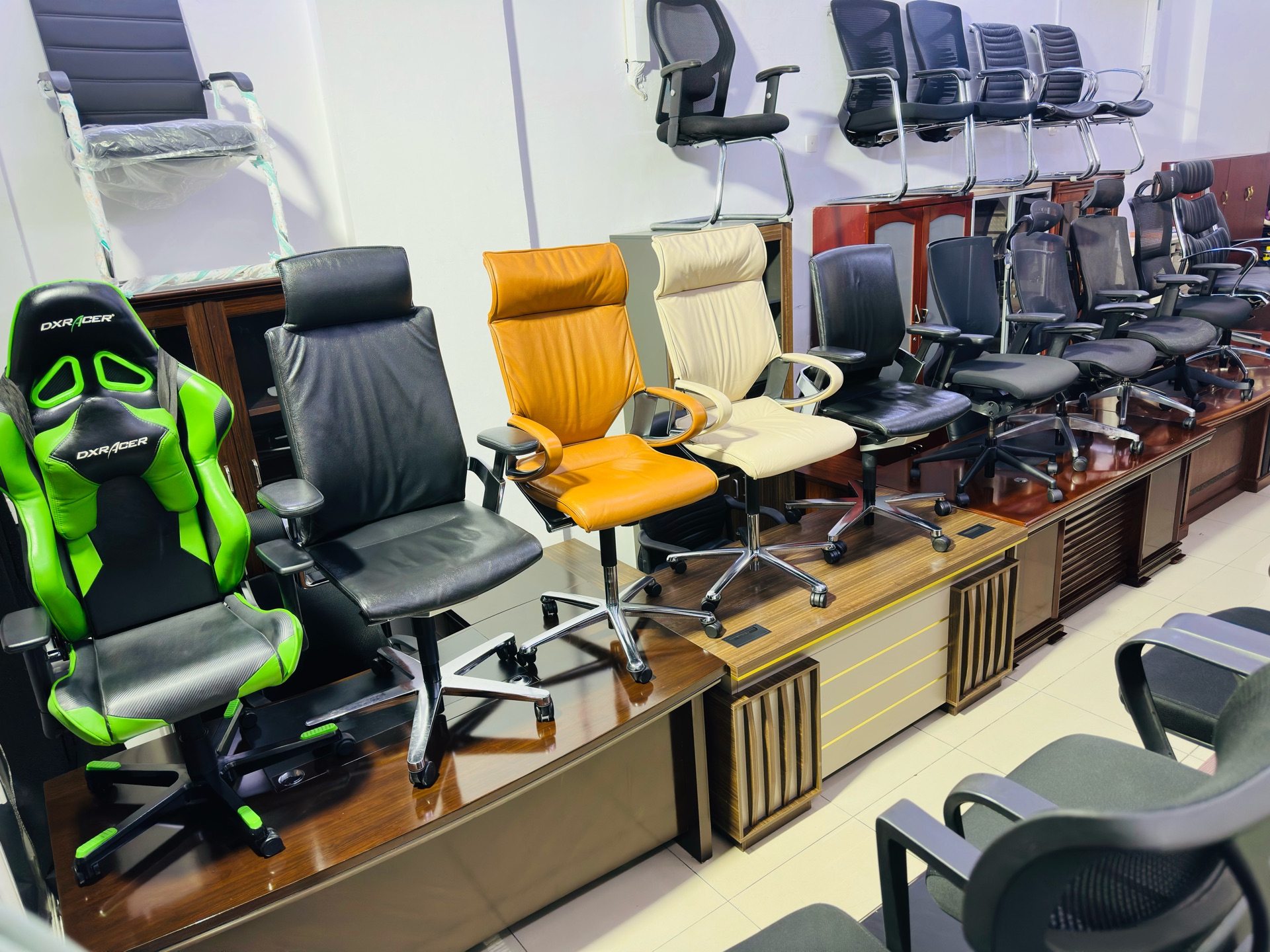 Used Office Furniture Sale Call — 33087737 - Image 9