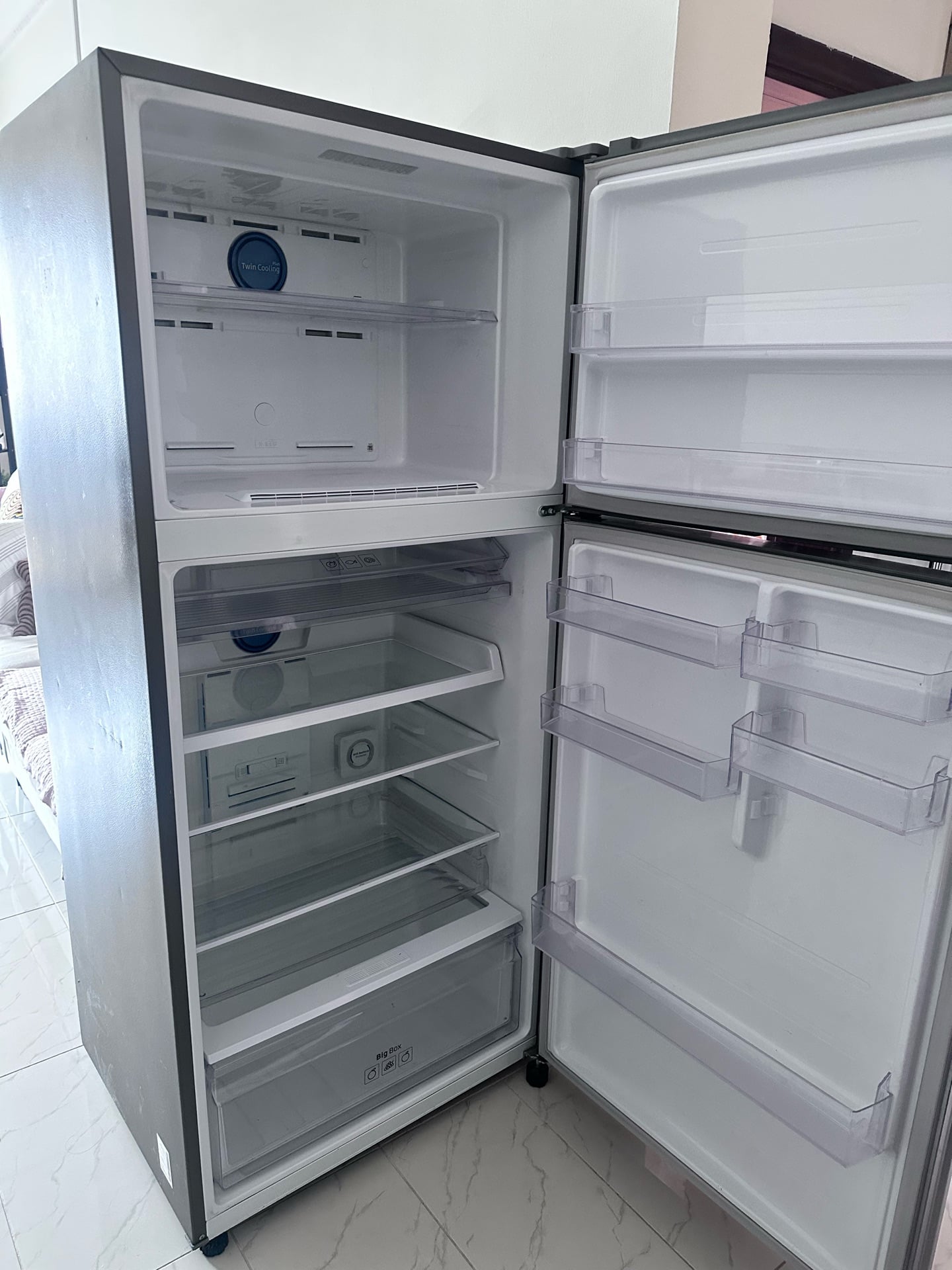 Fridge for Sale - Image 2