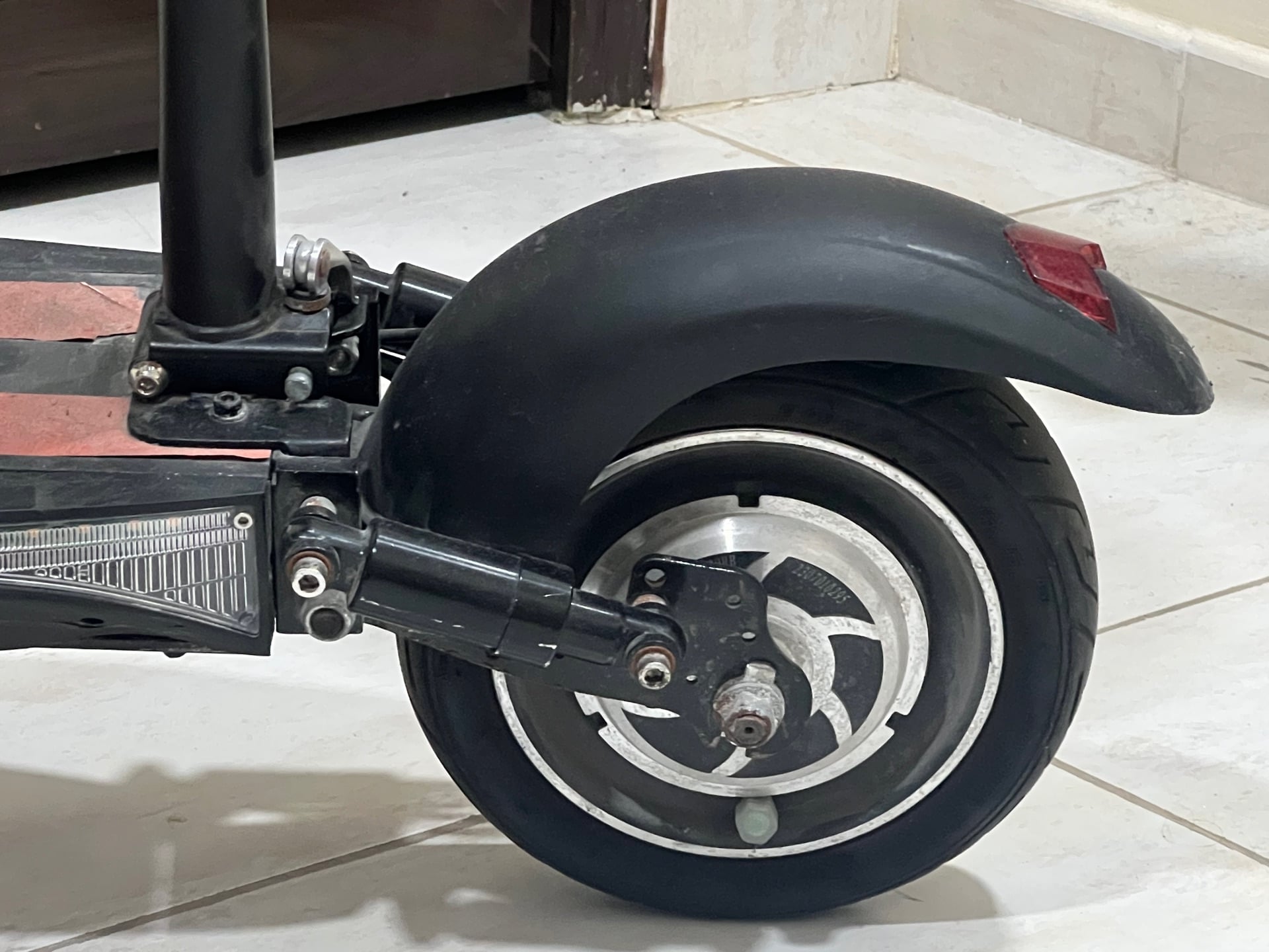Electric Scooter 694 Km - Image 3