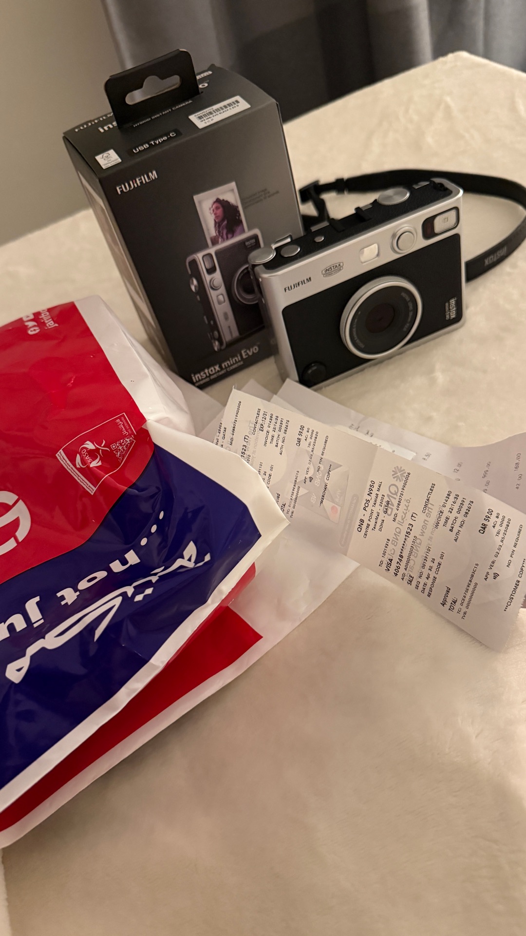 Fujifilm Instax Mini Evo – Like New - Image 4