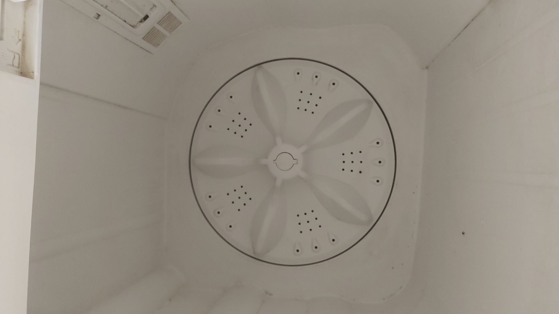 Washing machine 10kg - Image 3