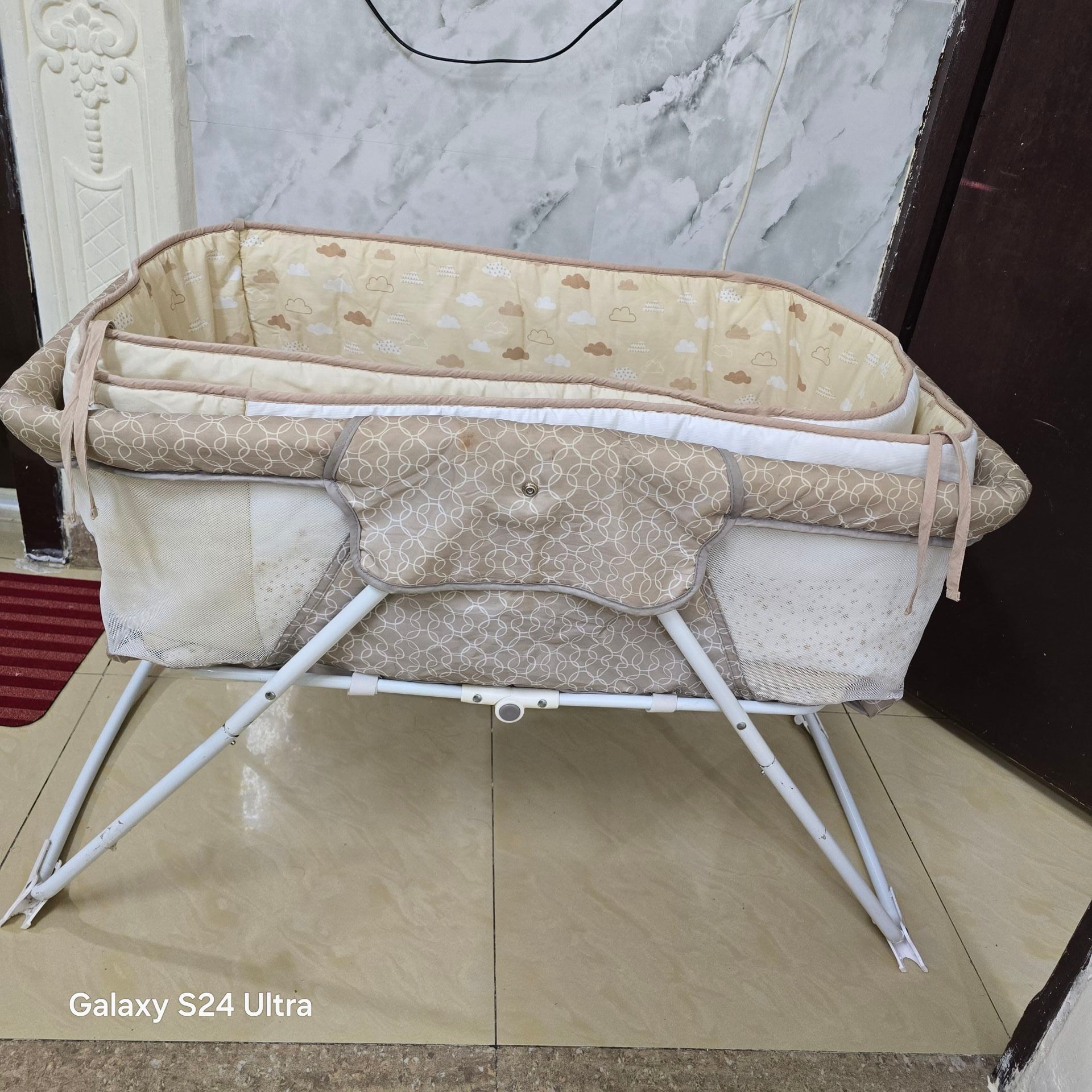 Baby crib - Image 2