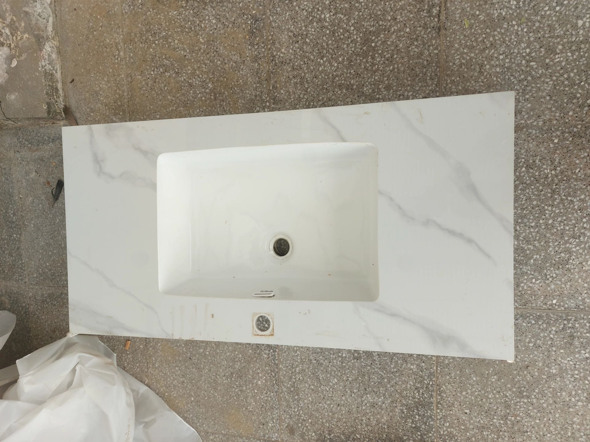 Marble sink  - Image 2