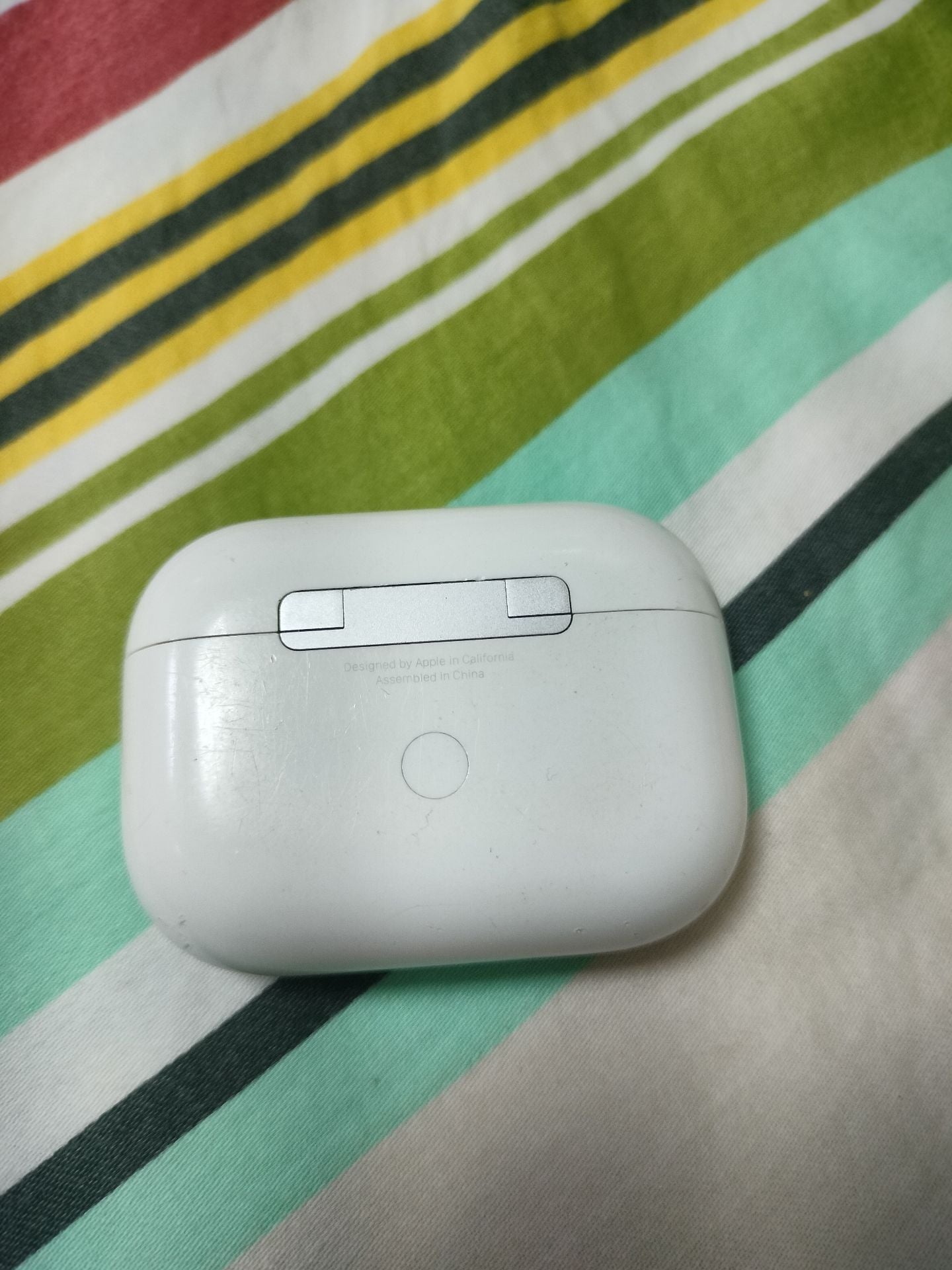 Apple airpods pro 1  - Image 4