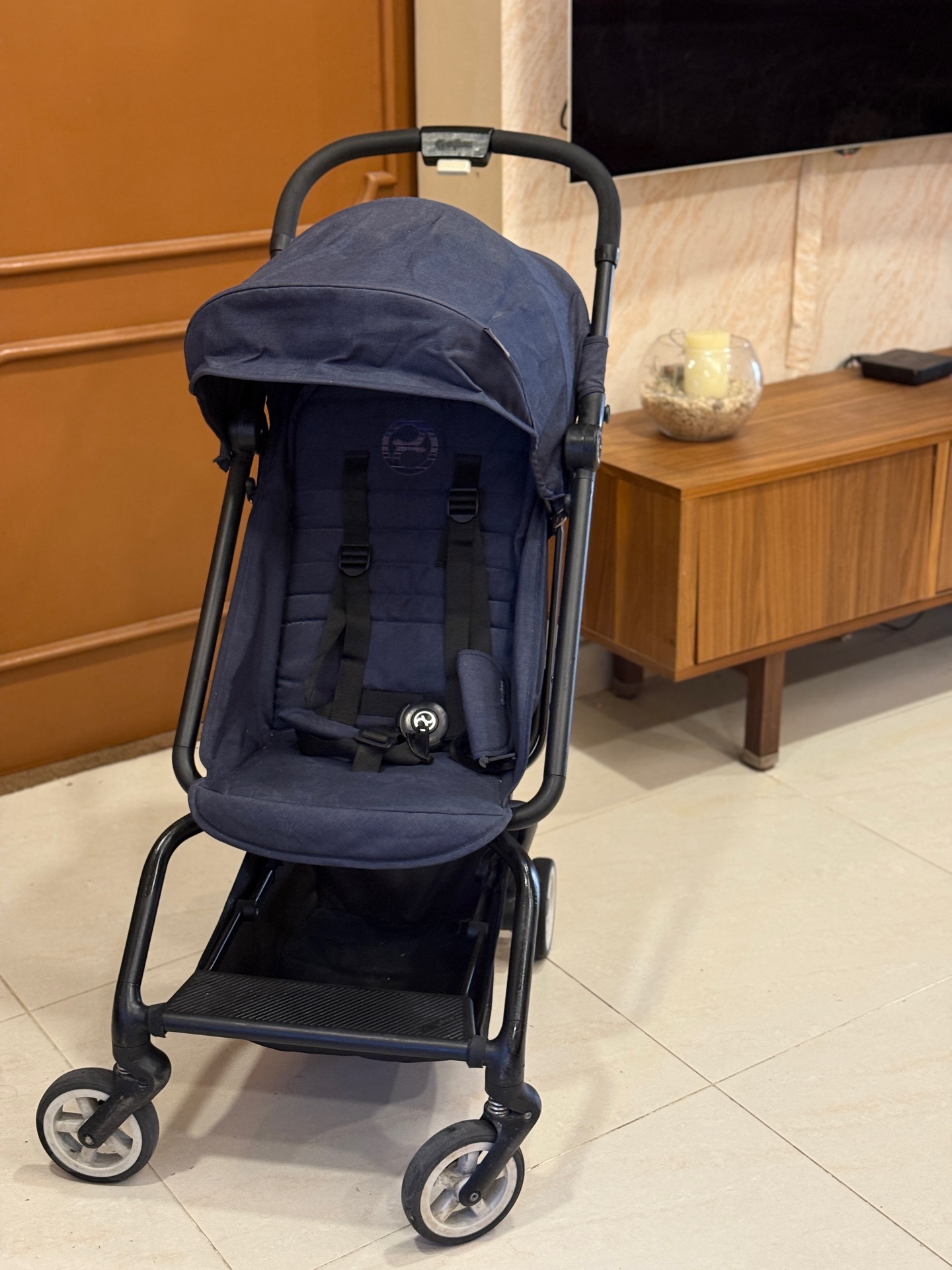 Cybex eazy s plus stroller front and back facing compact and cabin approved  - Image 3