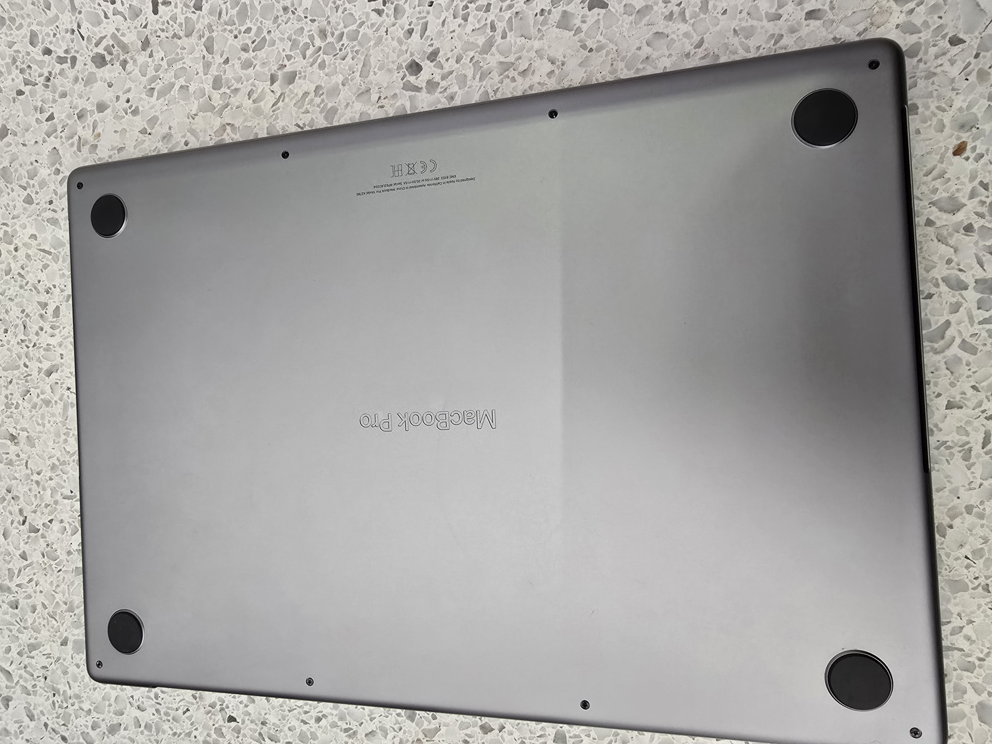 Macbook Pro M2 Max  - Image 4
