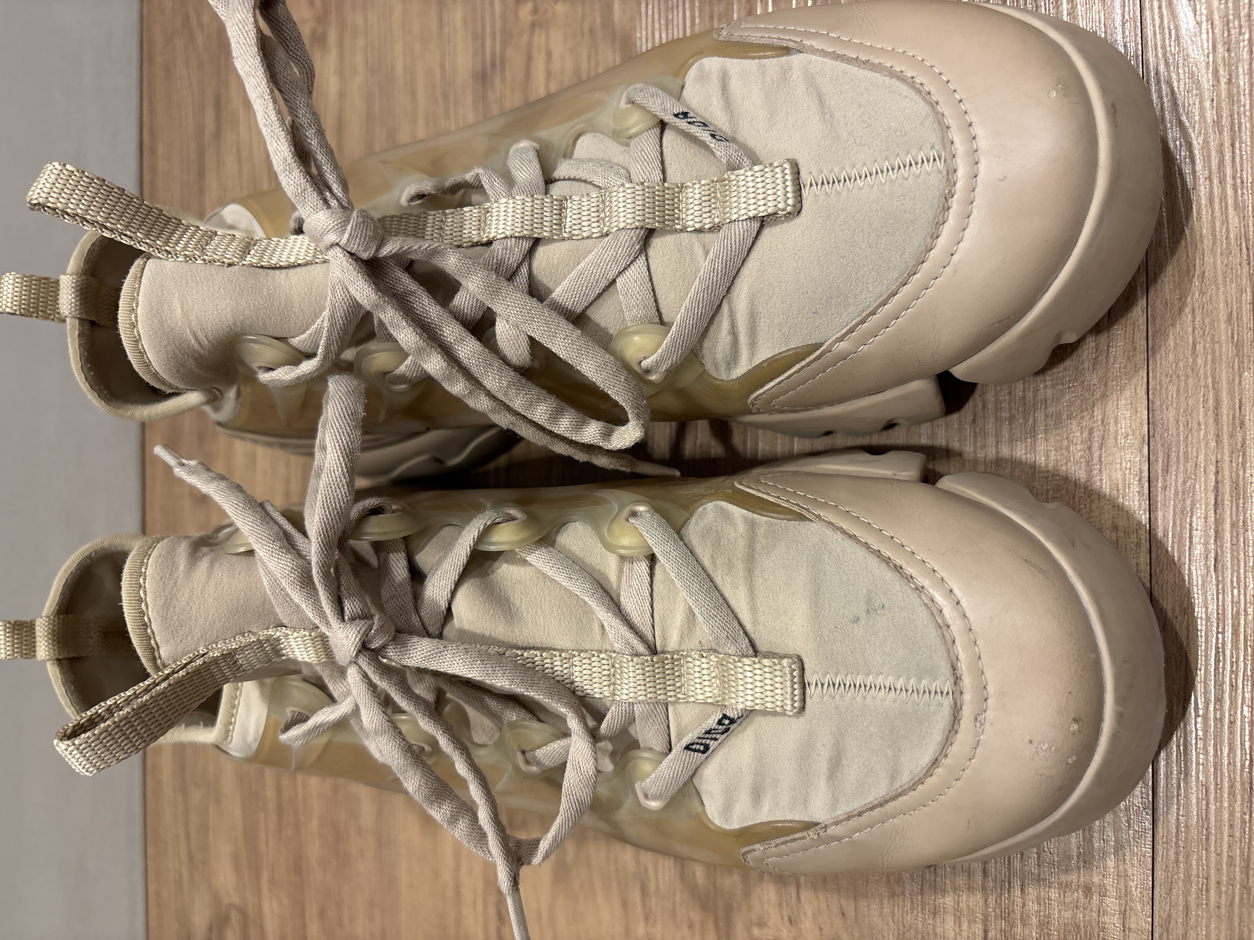 Christian Dior D-Connect Women’s Sneakers: ORIGINAL: Price negotiable - Image 5