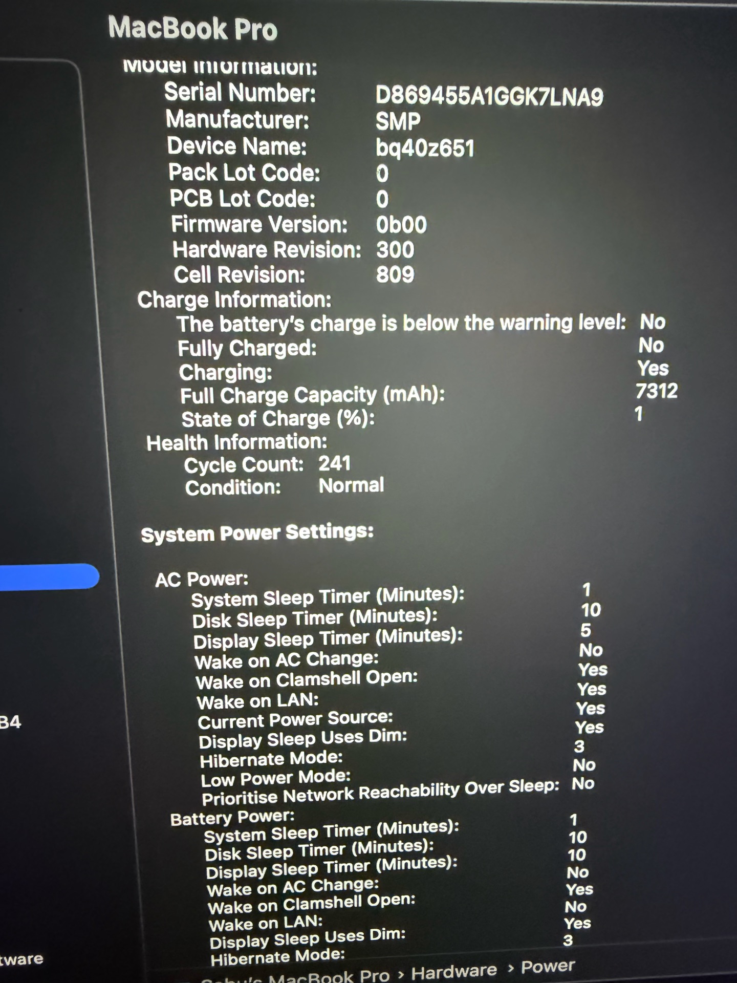 ماك بوك برو 16 إنش بمعالج i9 وذاكرة رام 32 جيجابايت - Image 3