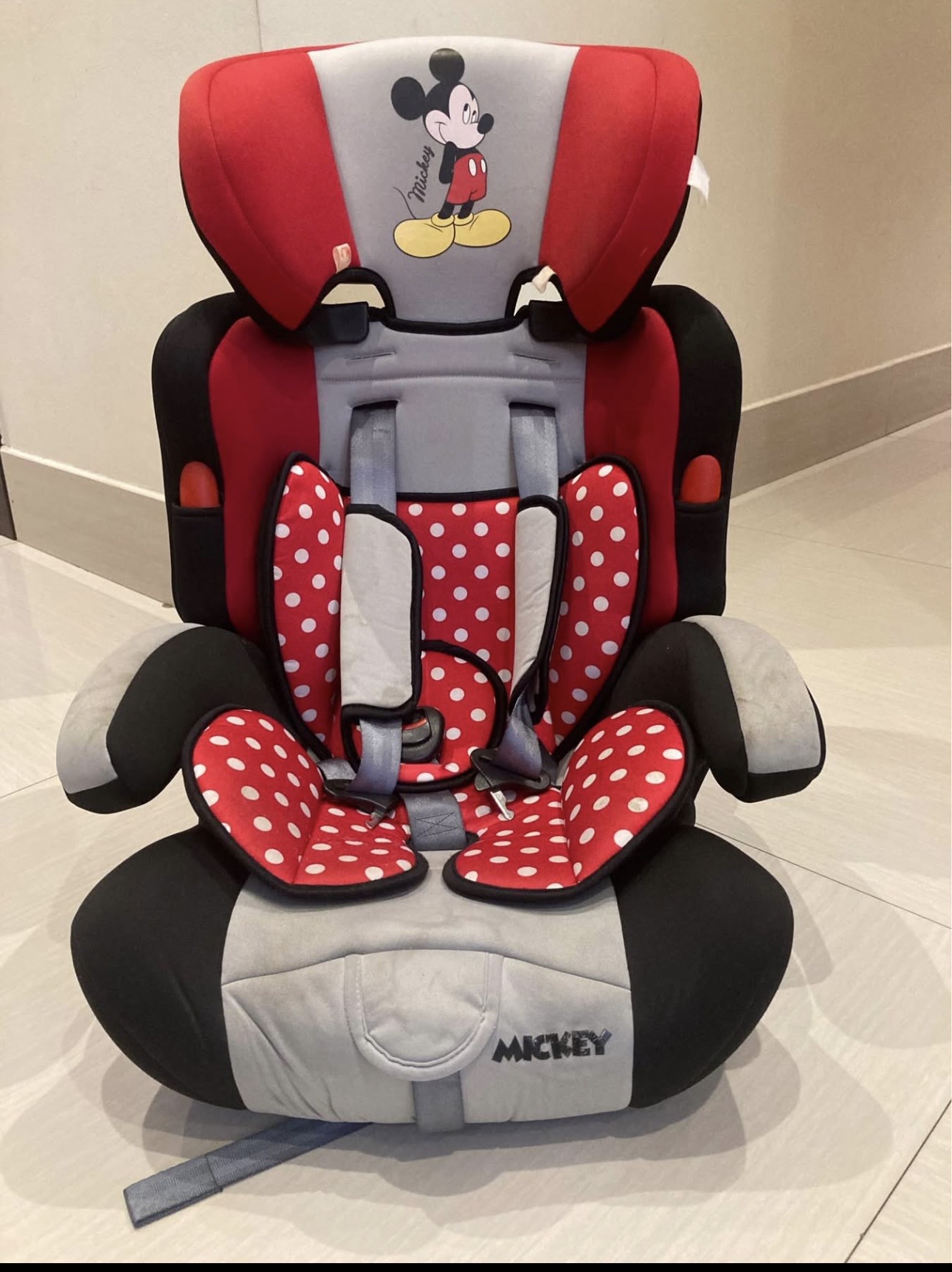 Mickey Kids Car Seat - Image 1