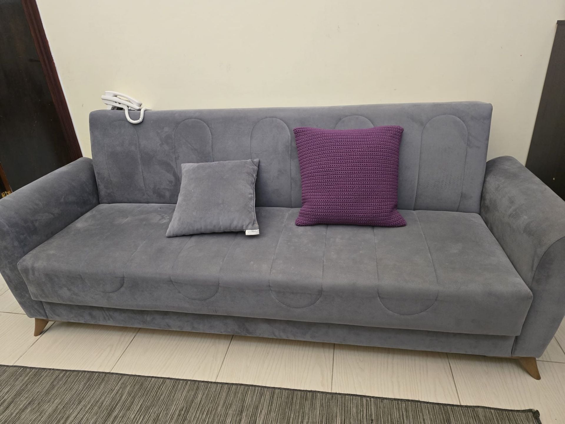 Bed , 2 sofas , wardrobe  - Image 4