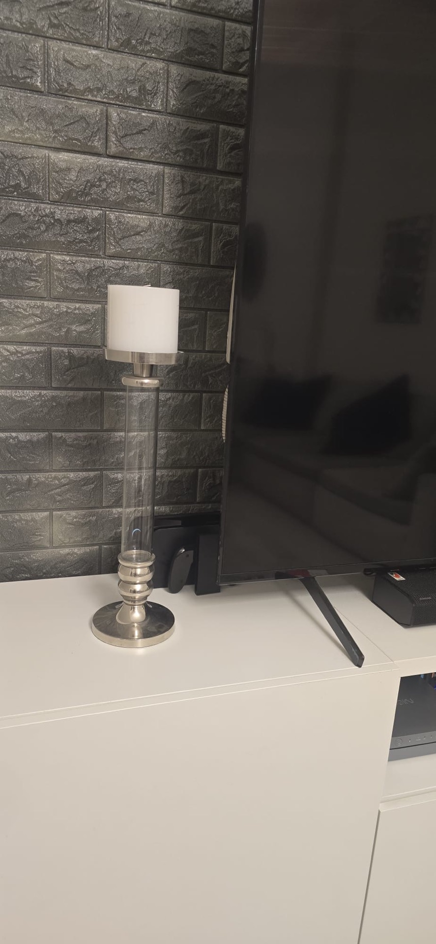 2 Tall candle stands with candles INCLUDED  - Image 6