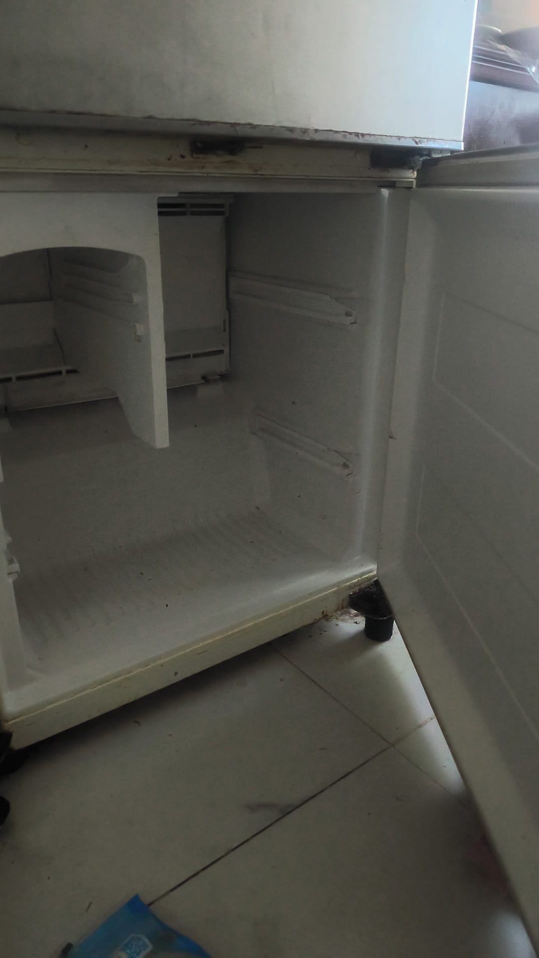 Panasonic refrigerator for sale  - Image 3