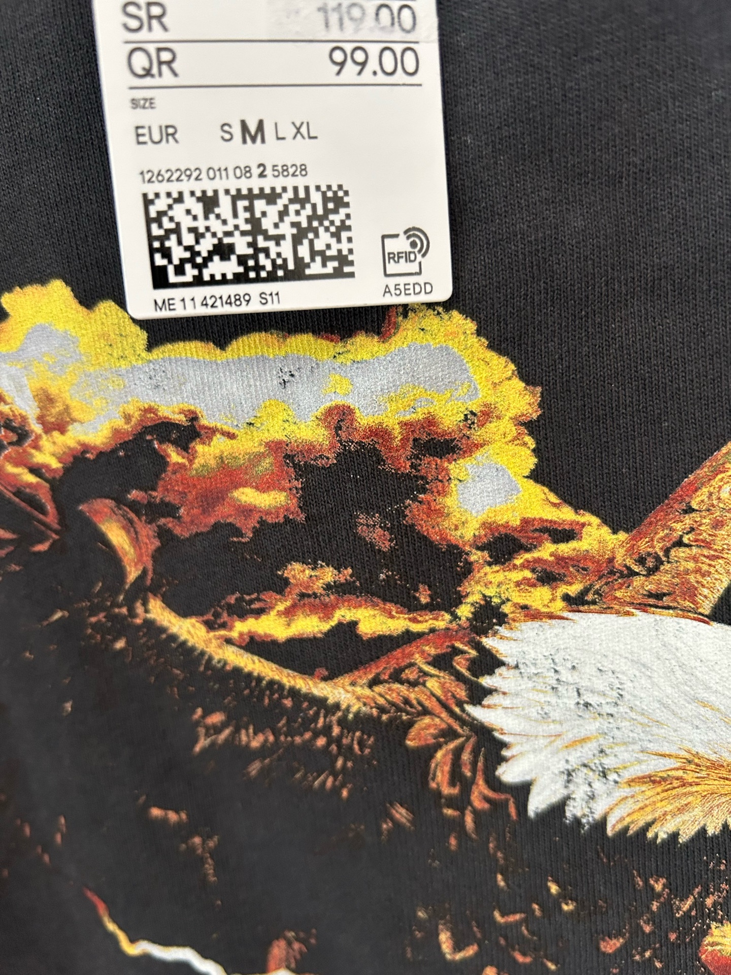 H & M men’s tee shirt  - Image 3