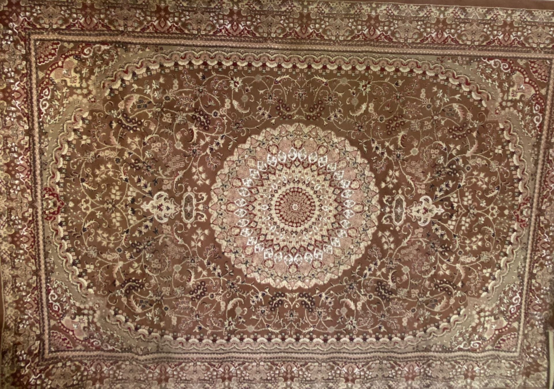 2.5m x 3.5m carpet  - Image 3