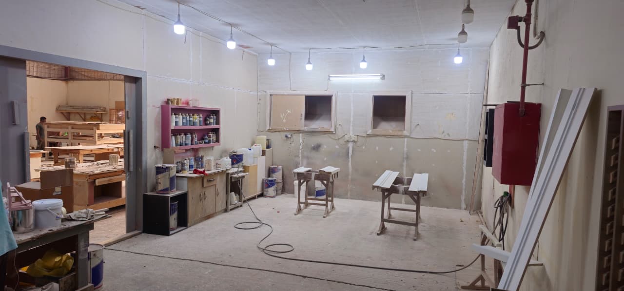 FOR SALE – COMPLETE JOINERY & WOODWORKING EQUIPMENT SET - Image 9