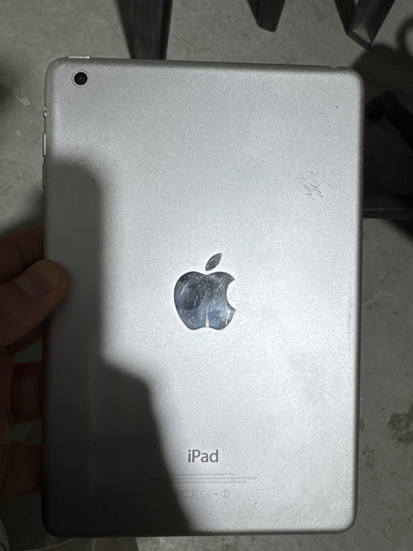 iPad mini 1st Gen good condition  - Image 2