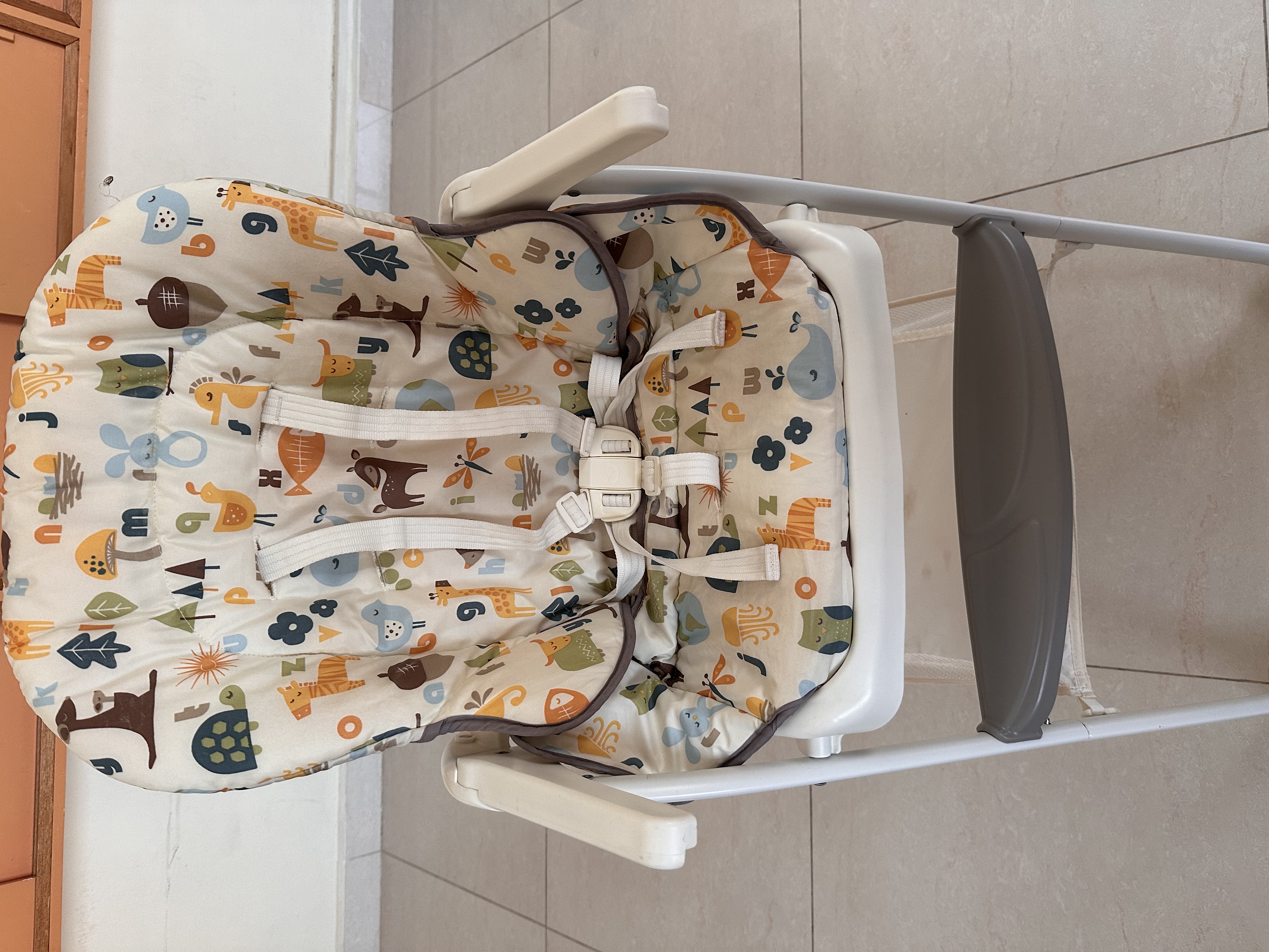 Joie brand-Baby high chair - Image 4