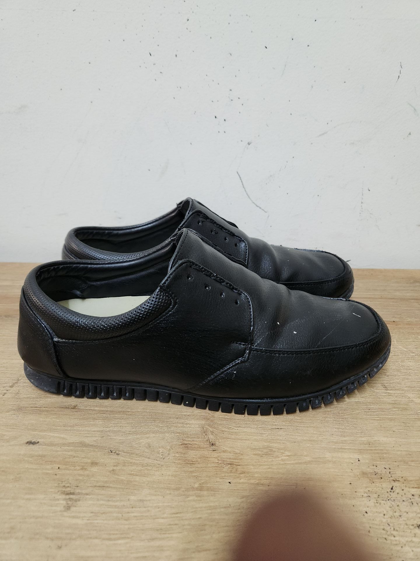 Office Shoe Black 44 - Image 1