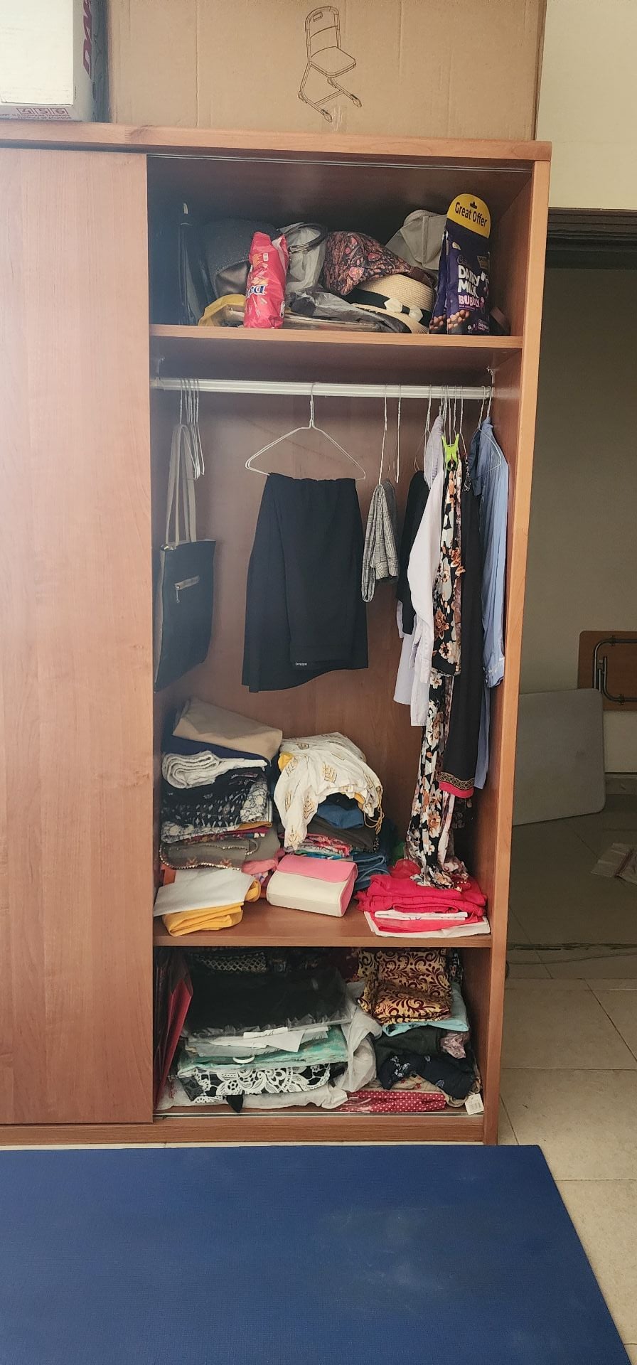 Household Furniture  - Image 6