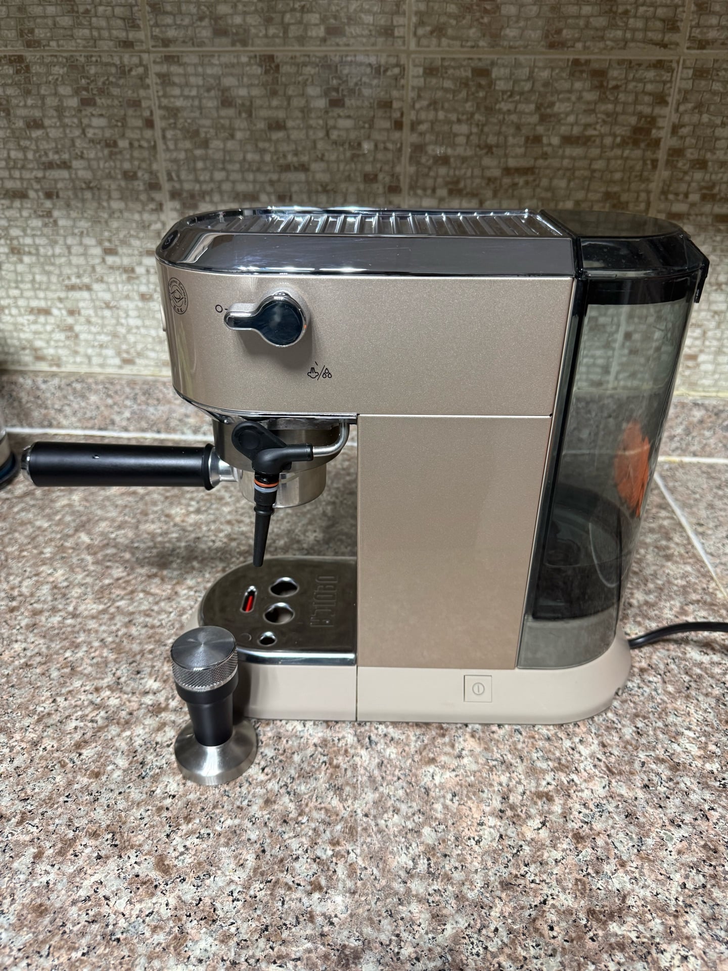 Delonghi coffee maker - Image 2
