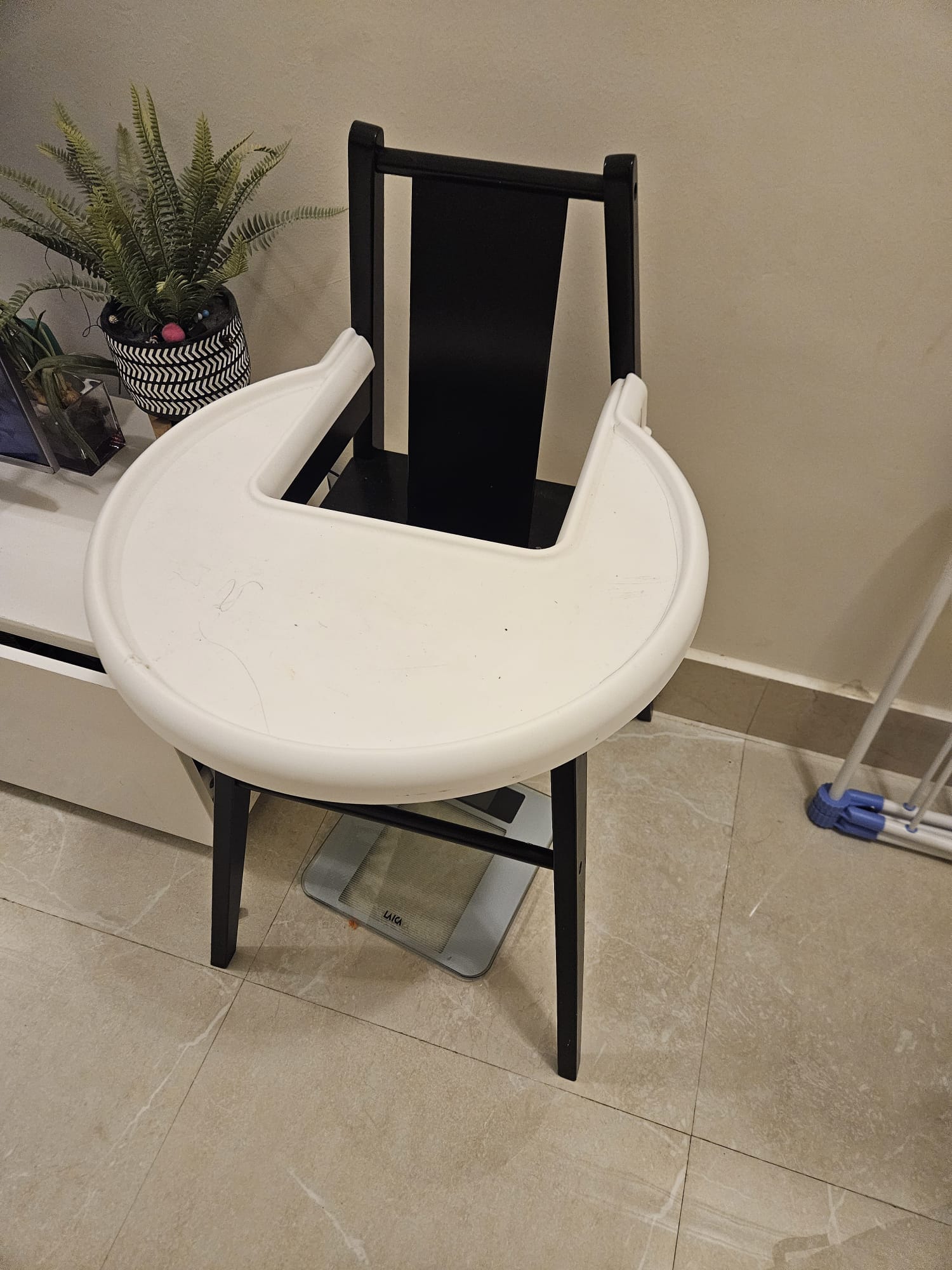 Baby chair for sale. - Image 1