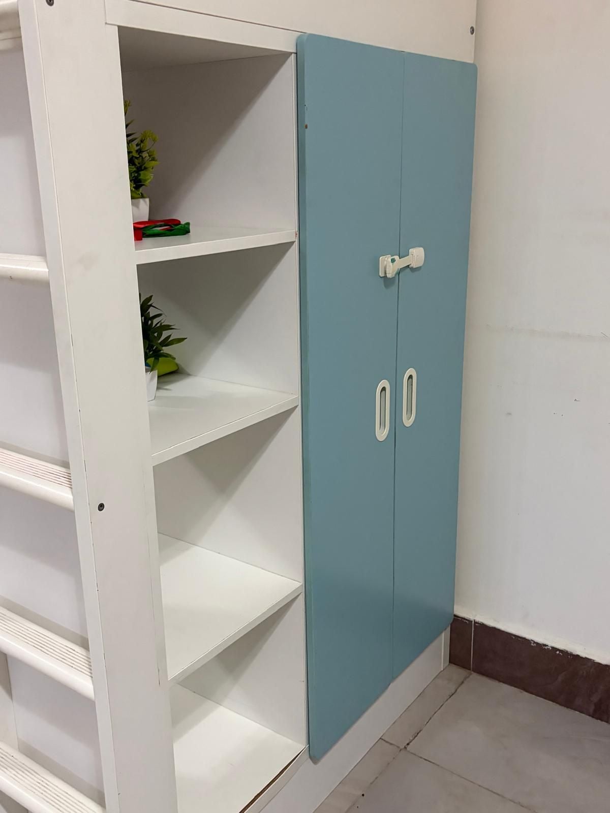 Loft bed/ bunk bed in good condition - Image 2