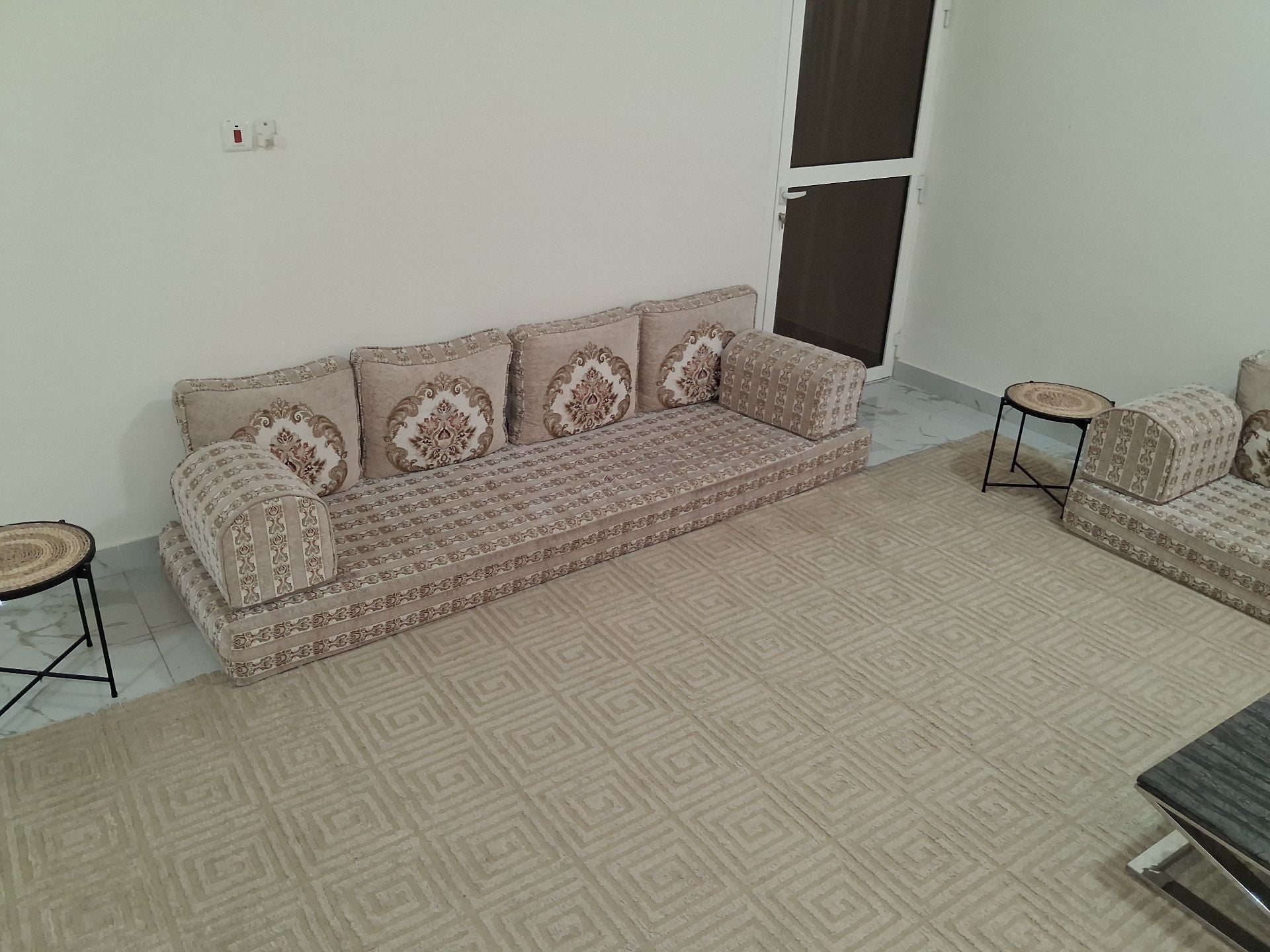 مجلس عربي - Image 6