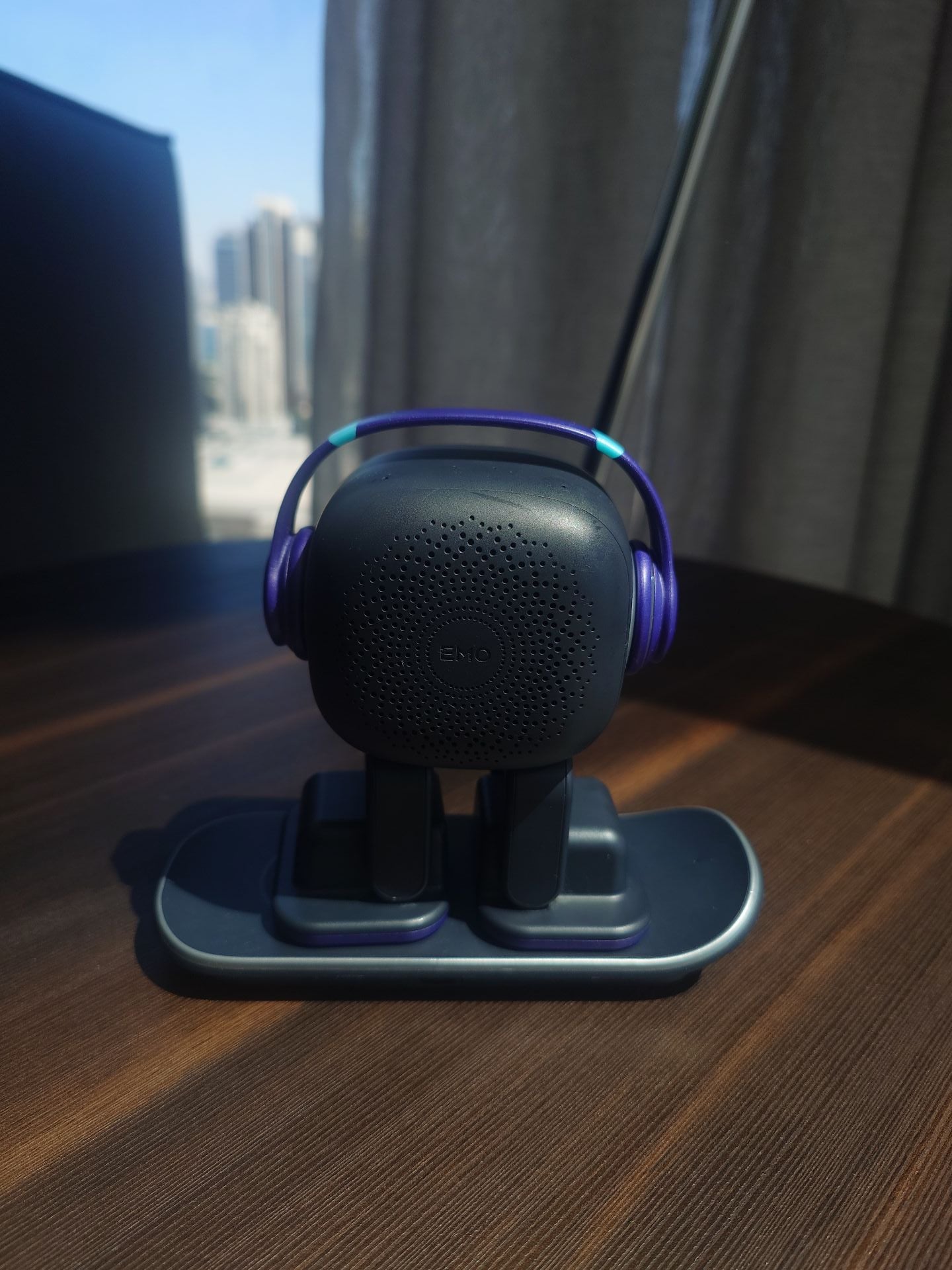 EMO AI Robot – Smart Desktop Companion :  EMO   –  - Image 4