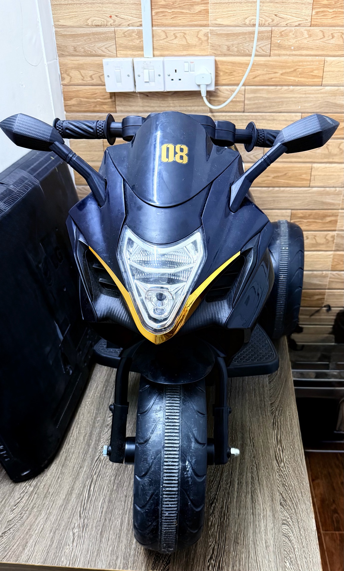 Kids Electric 3-Wheel Ride-On Motorcycle (With Charger) - Image 2