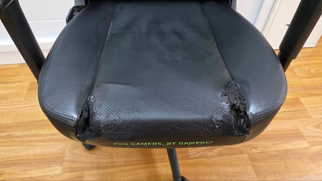 Razer Edition Tarok Ultimate Gaming Chair by Zen - Image 5