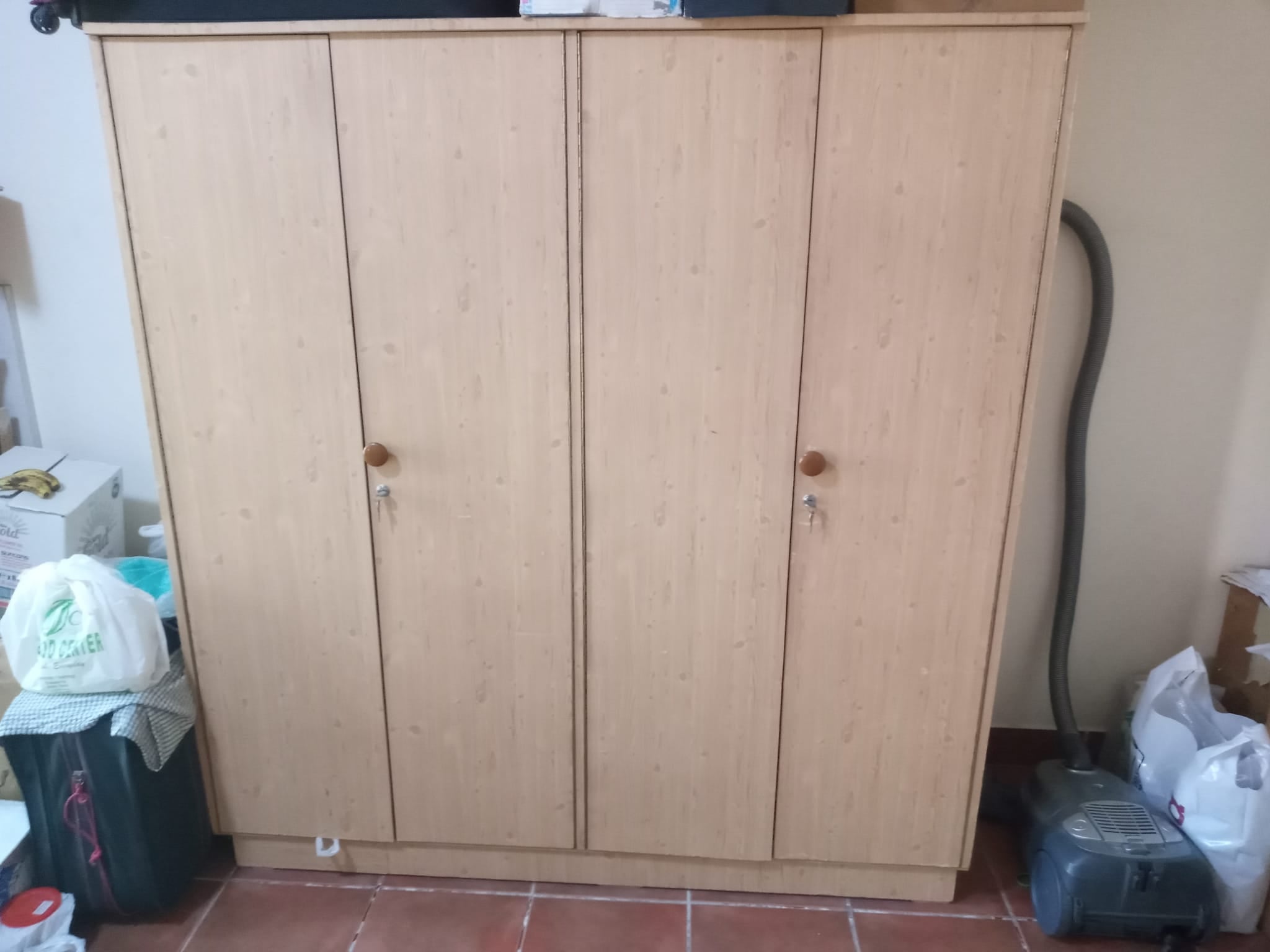 3-Door Cupboard - Image 2