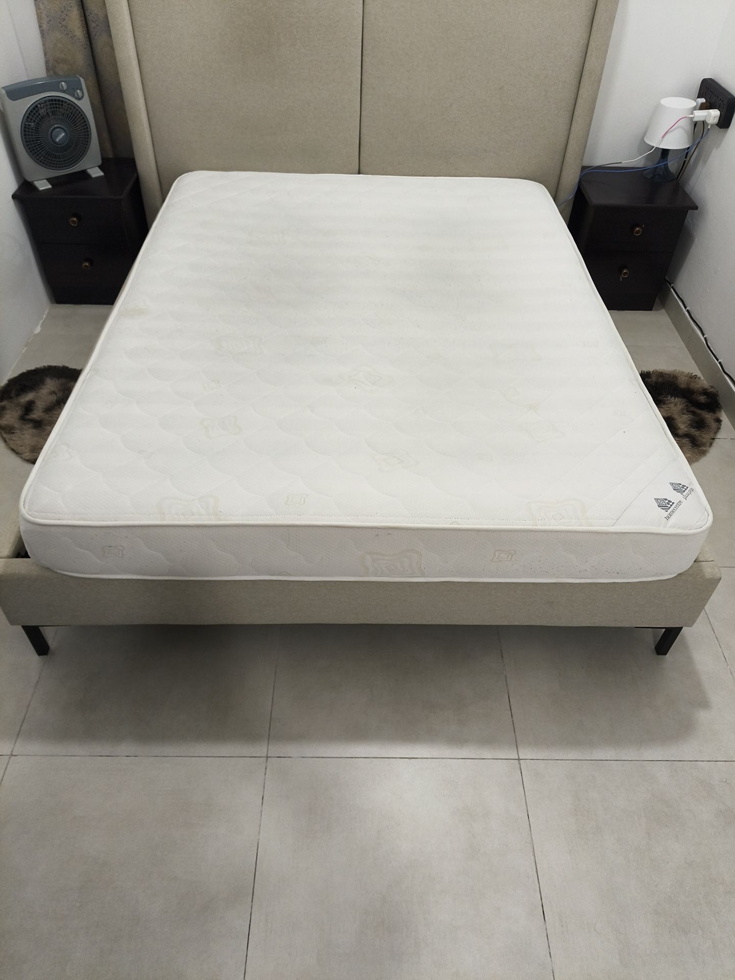 *USED* Dual Super Support FOAM Queen Mattress - 155x205 CM (Negotiable)  - Image 3