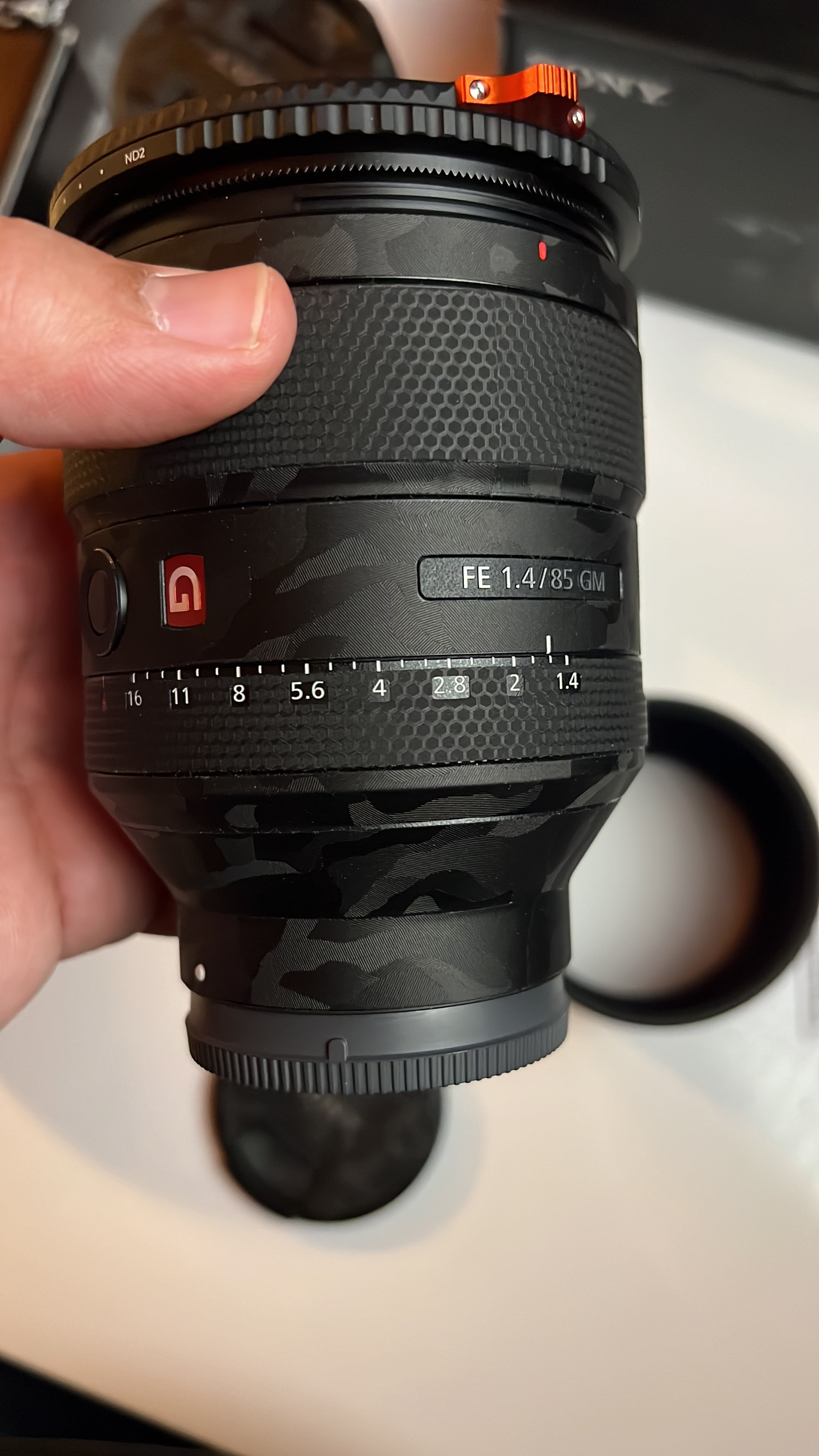 SONY FE 85MM F1.4 GM (SEL85F14GM) LENS - Image 2