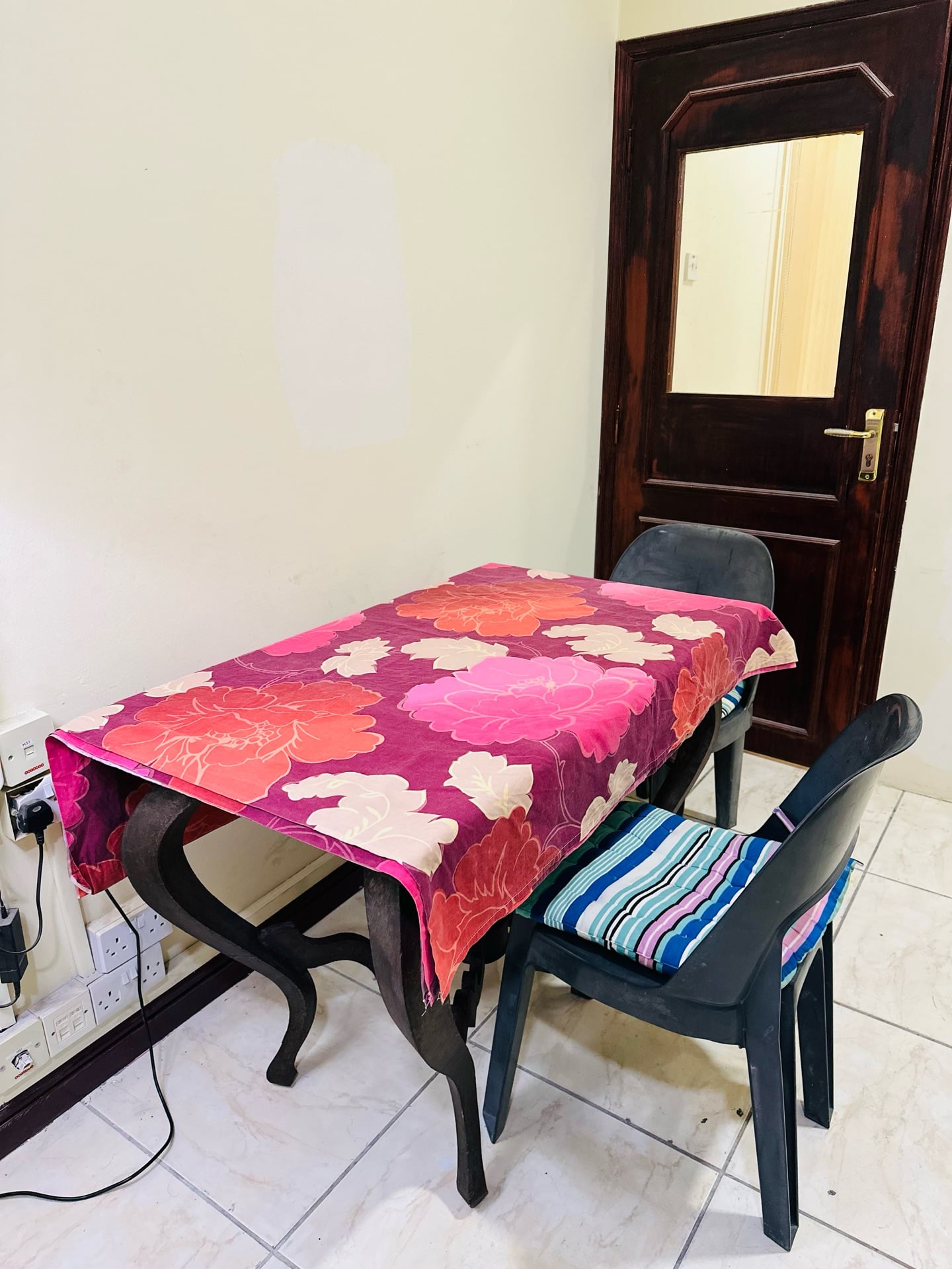 Used steel dining Table with Chairs for Sale - Image 5