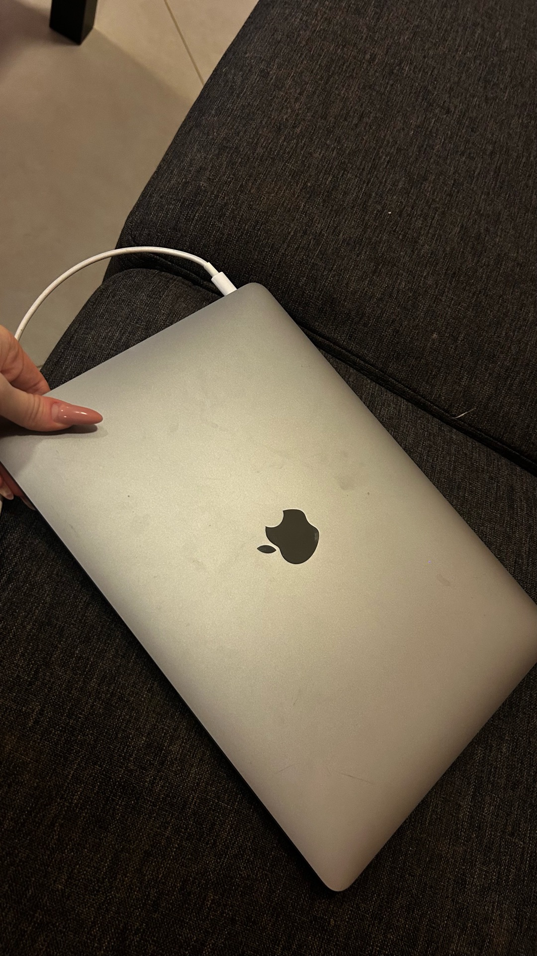 MacBook Air M1 - Image 1