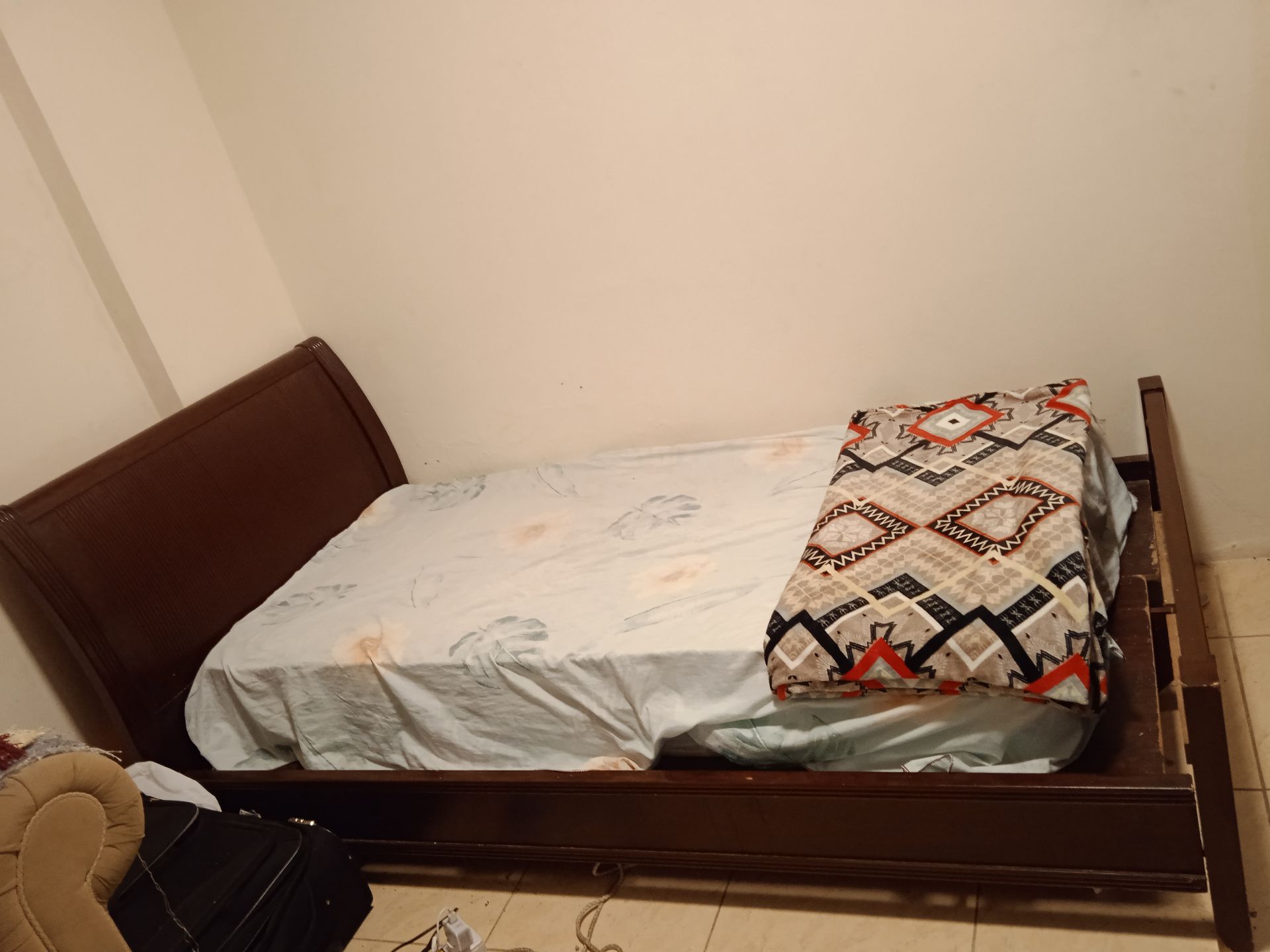 Two Bed Sets - Image 3