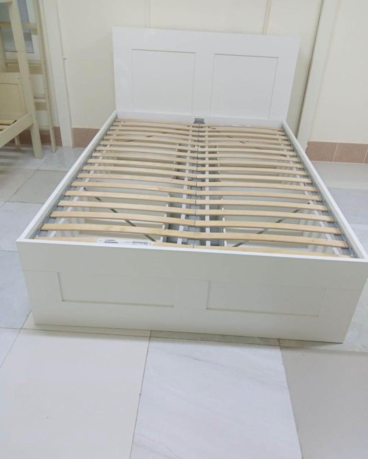 IKEA Queen Size Bed (140cm x 200cm) - 30204999 - Image 1