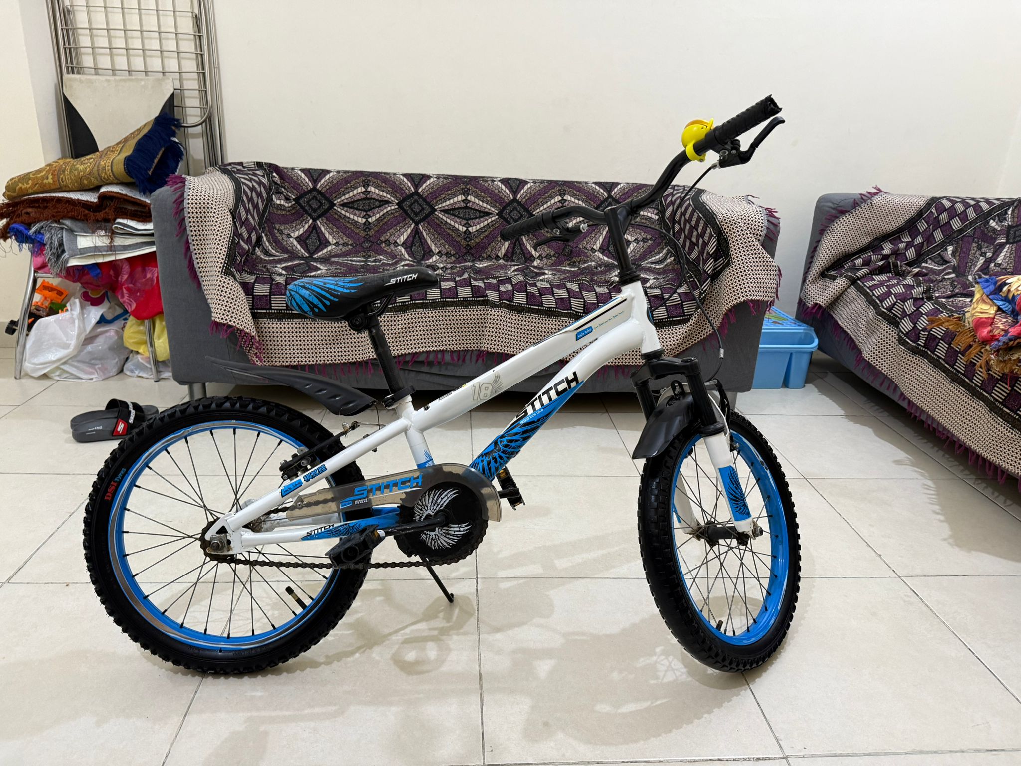 Boys’ bicycle suitable for ages 7 to 12 - Image 5