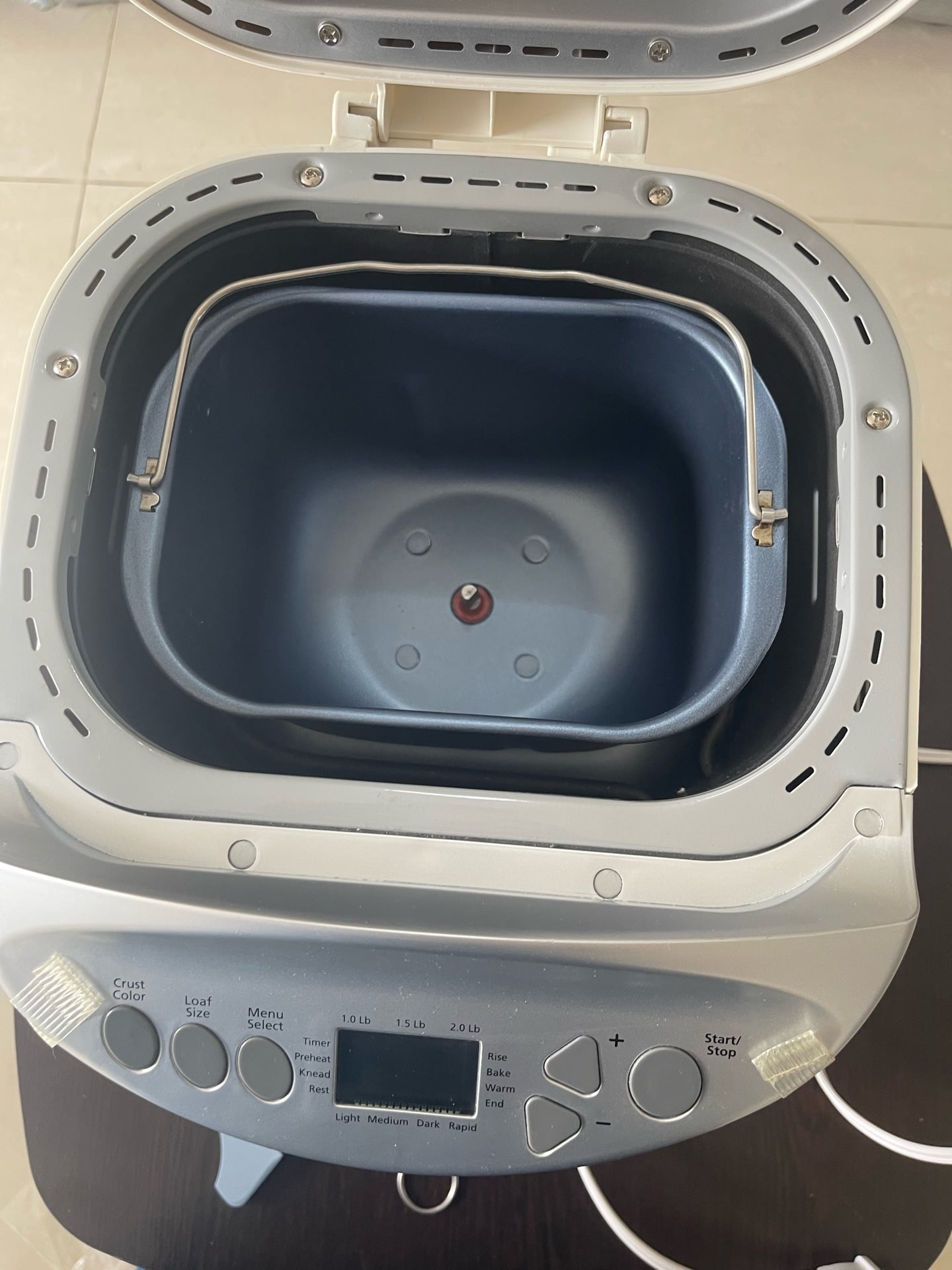 ماكينة خبز Oster (مستخدمة بشكل قليل) - Image 8