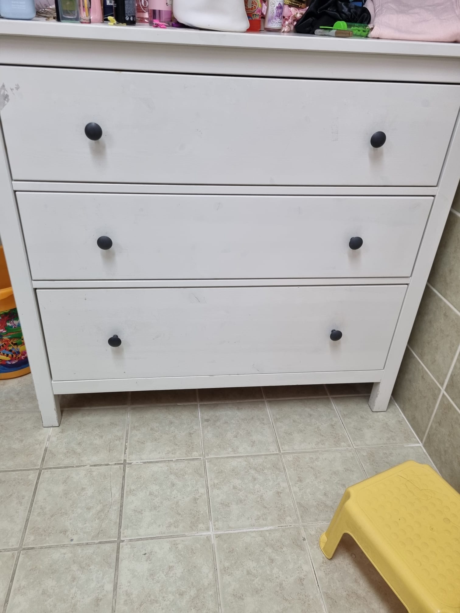 Closet and Shelves - Image 2