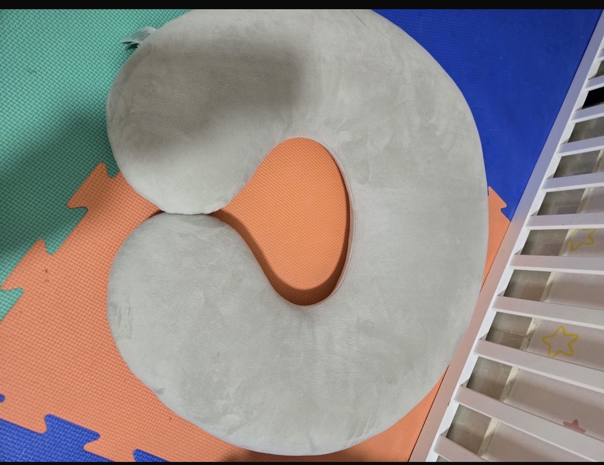 Nursing breastfeeding pillow - Image 2