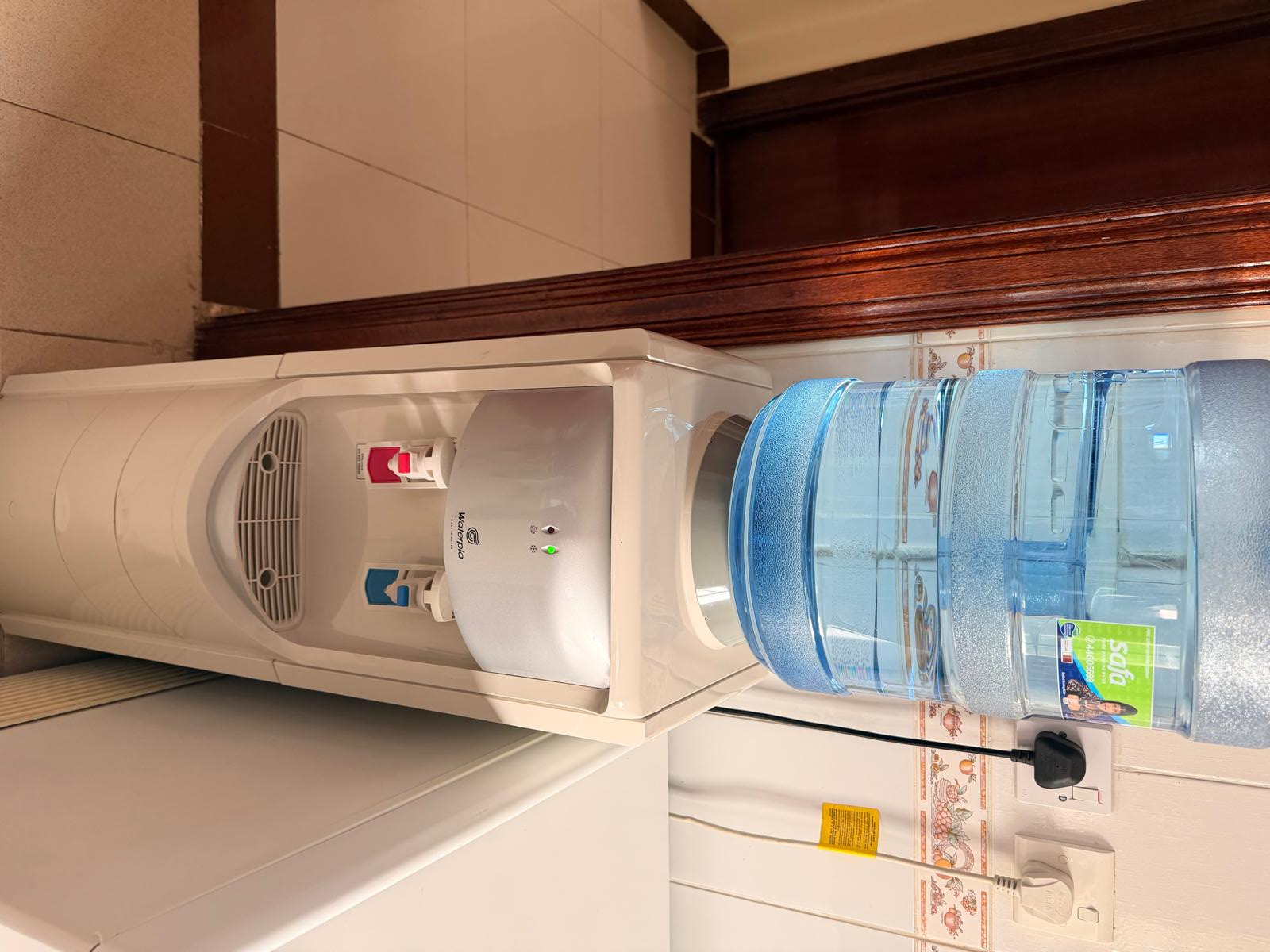 Dispenser - Image 3